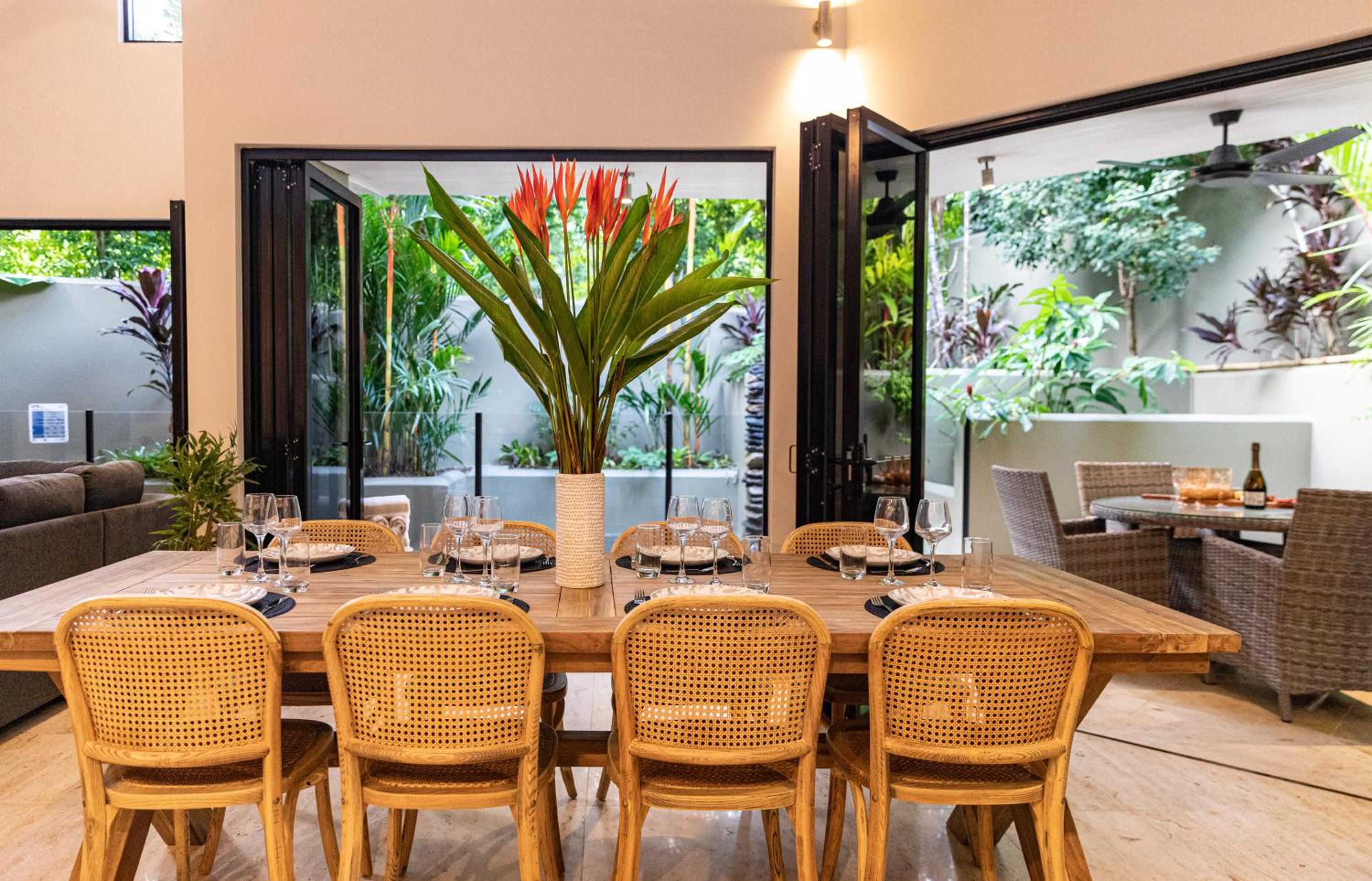 Amalfi - Port Douglas, luxury in the centre of town