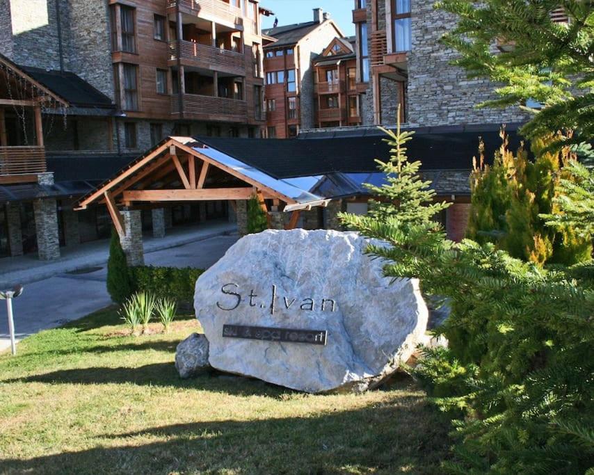 Hill-side Apartment in Nation Park