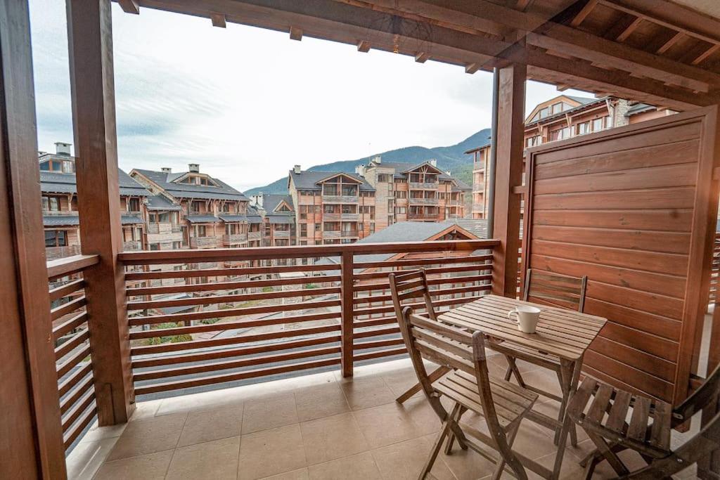 Hill-side Apartment in Nation Park