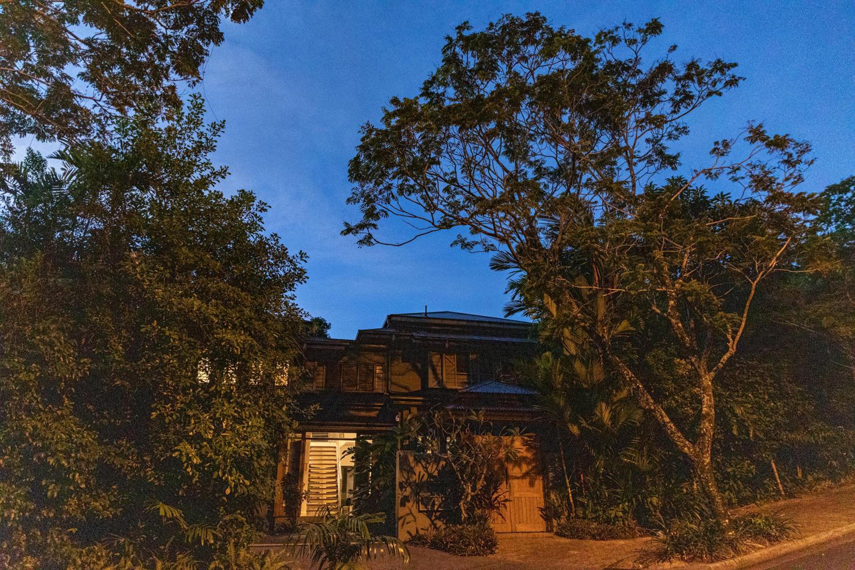 Amalfi - Port Douglas, luxury in the centre of town