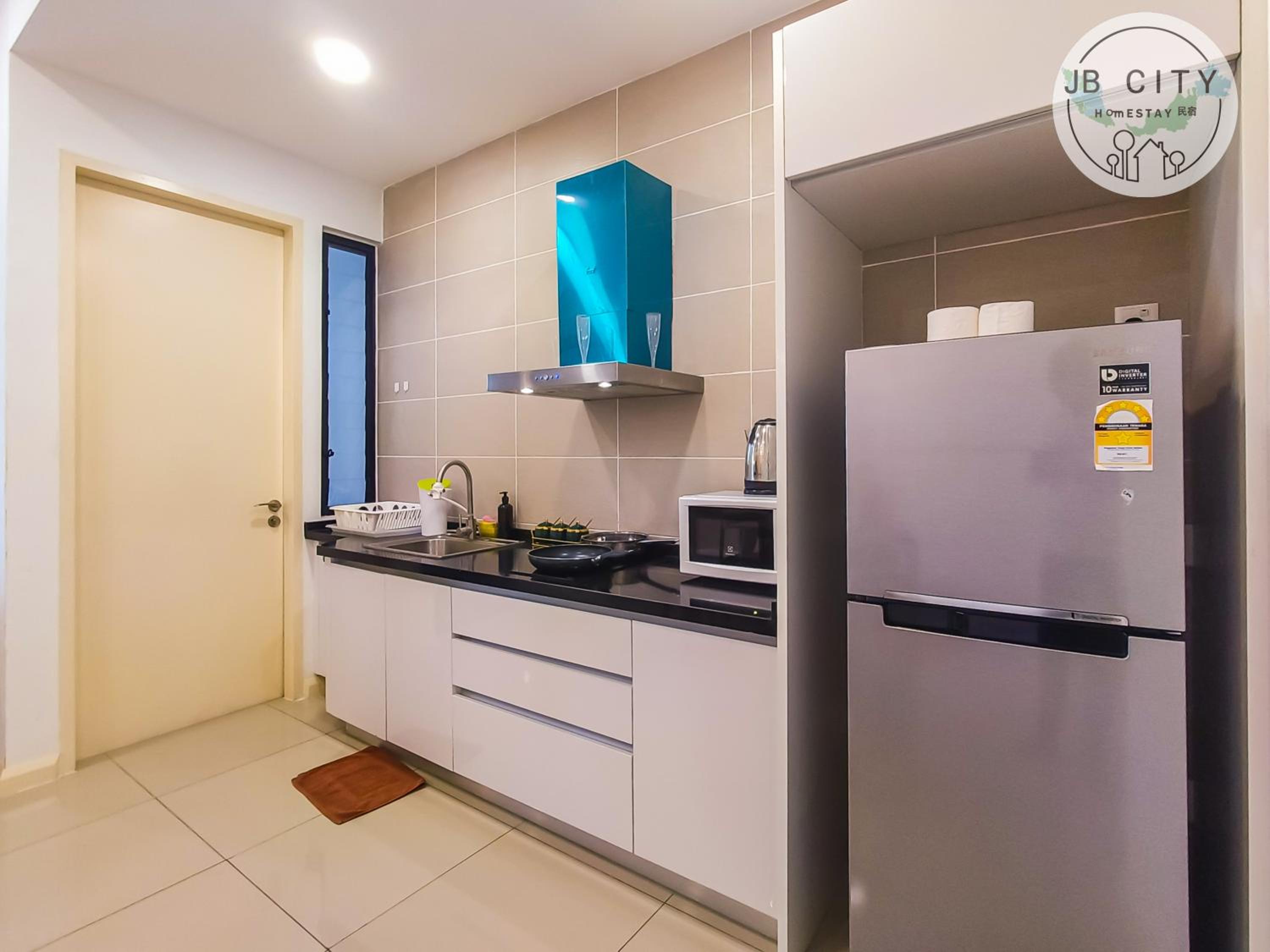 D'Pristine Suites by RR JBcity