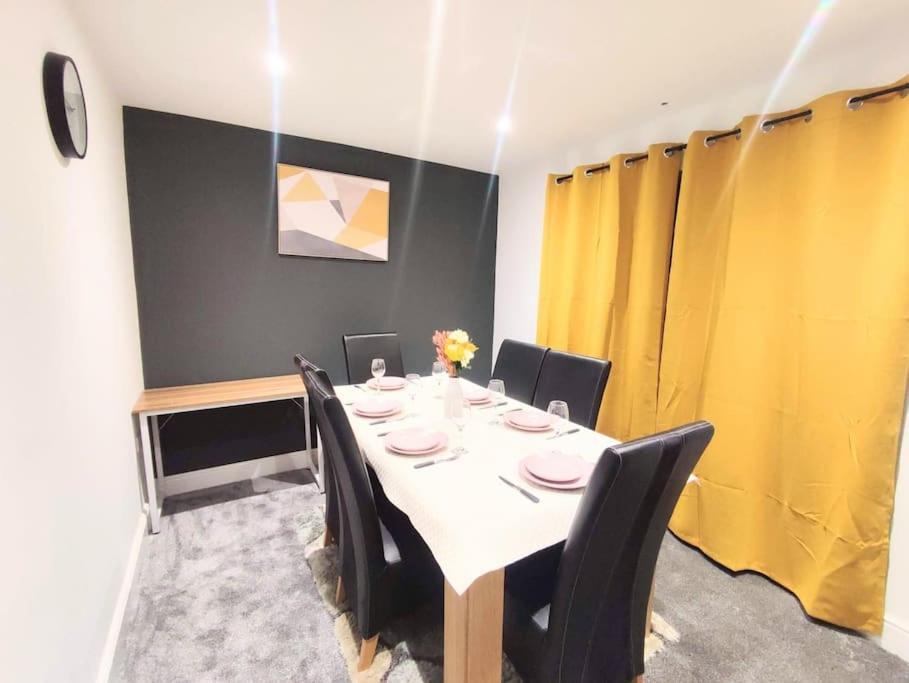 Sigma Lux Home - main view