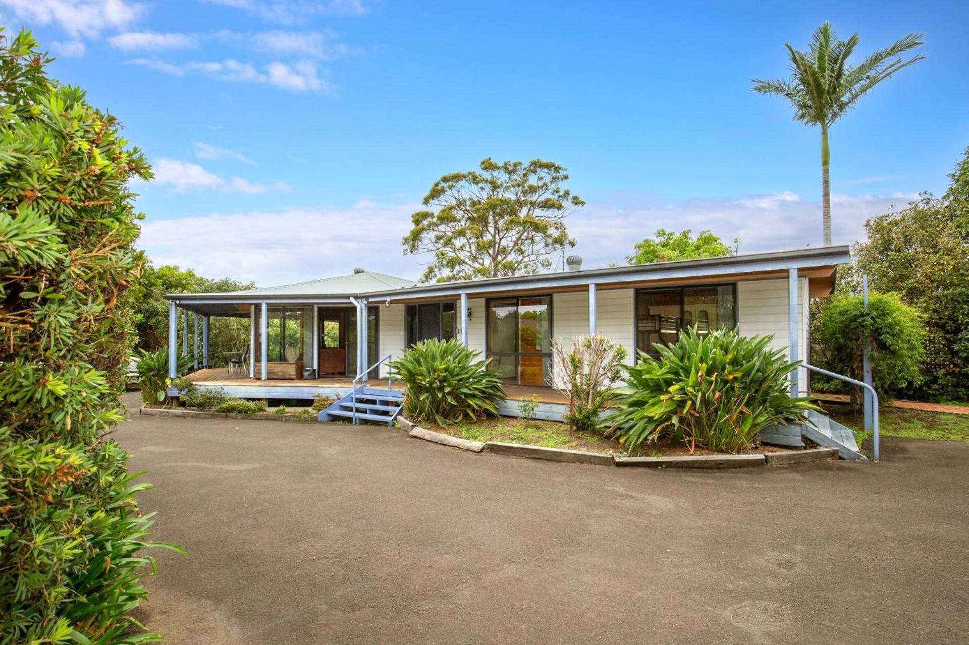 Hidden Orchard - Pet Friendly - 4 Mins Walk to Beach