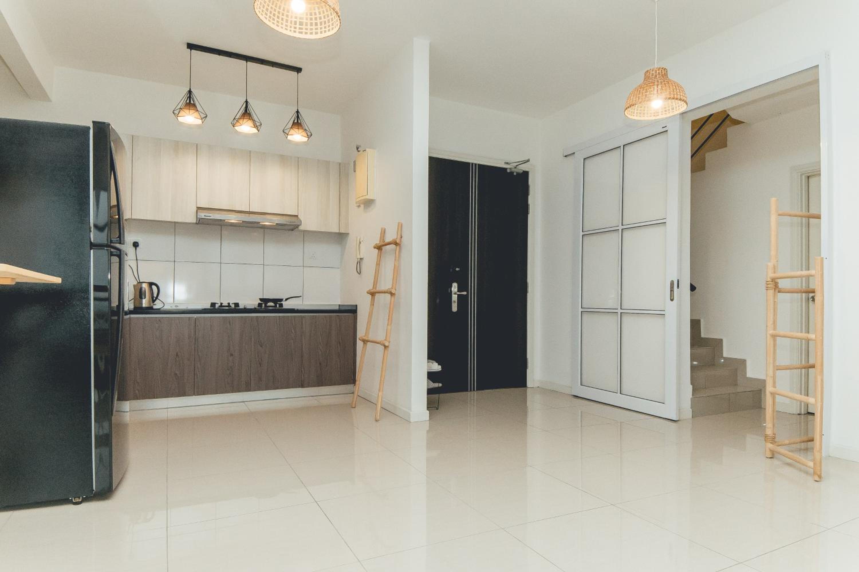 Molek High Floor Cozy Penthouse Apartment 5BR 12Pax by Our Stay