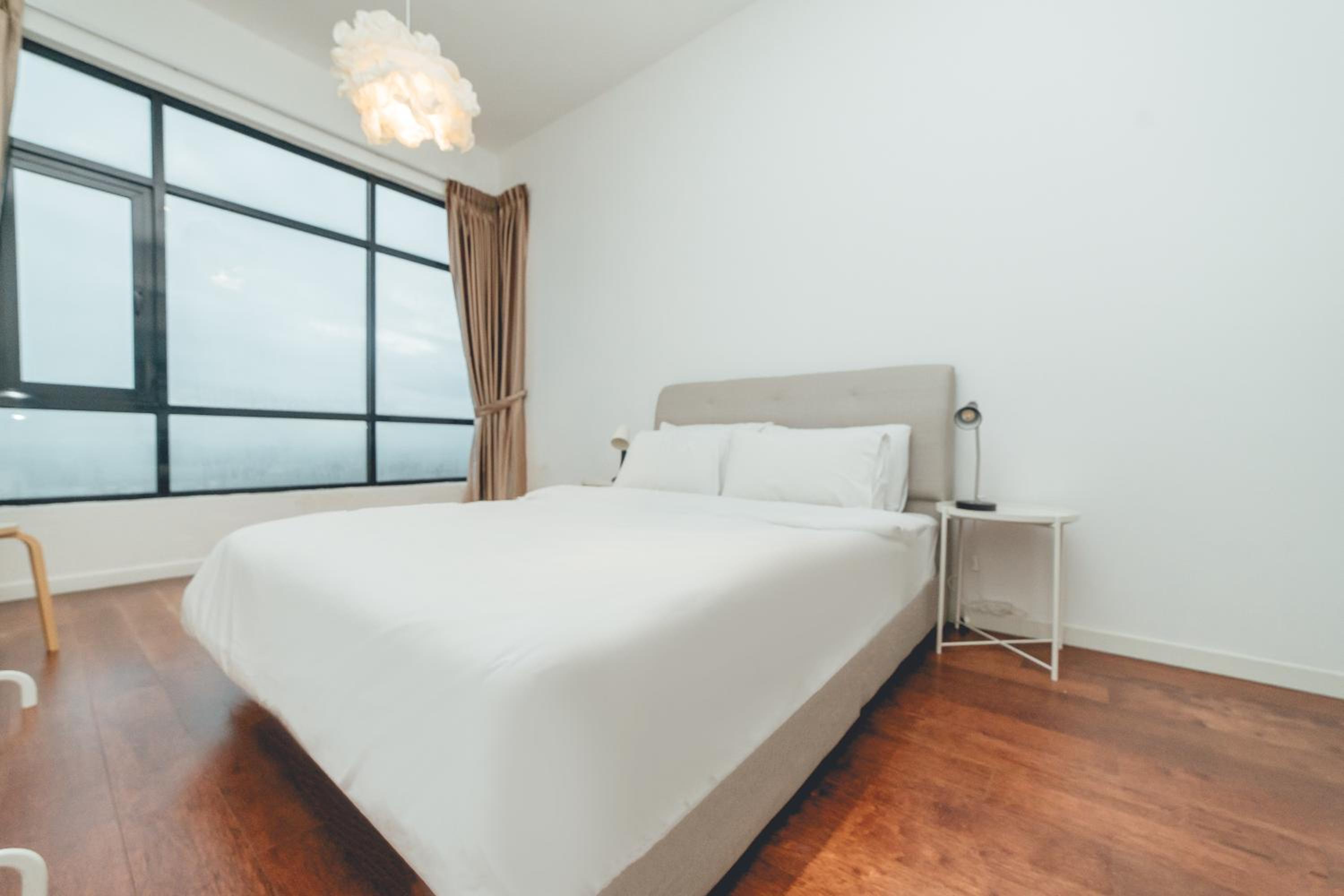 Molek High Floor Cozy Penthouse Apartment 5BR 12Pax by Our Stay