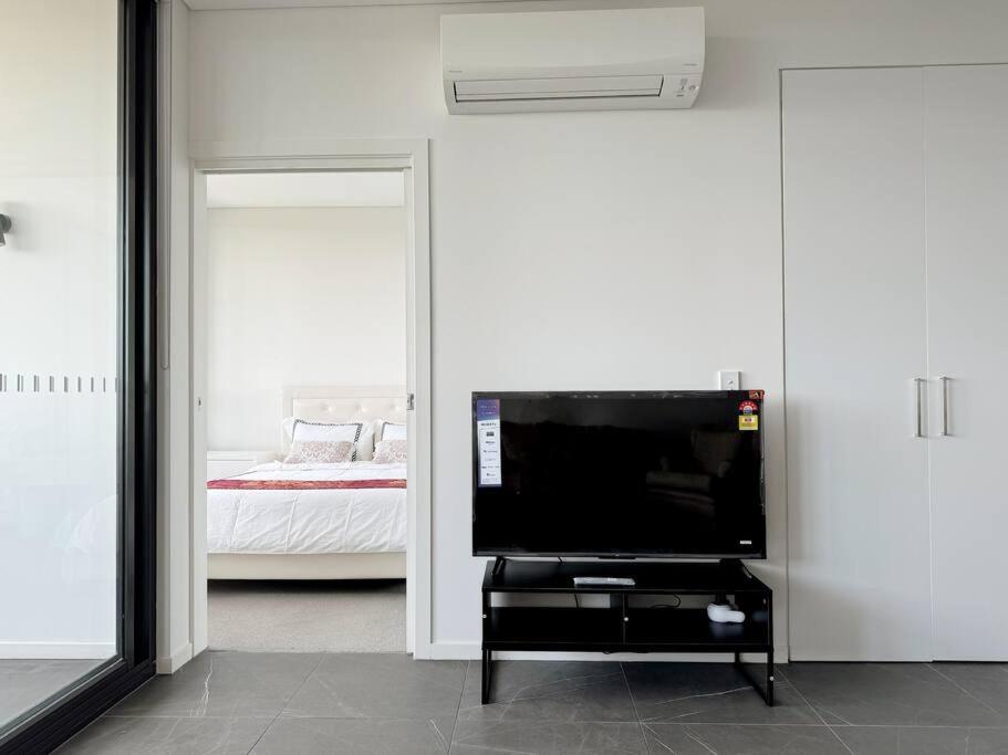 Modern 2Brs@ close2 Olympic park