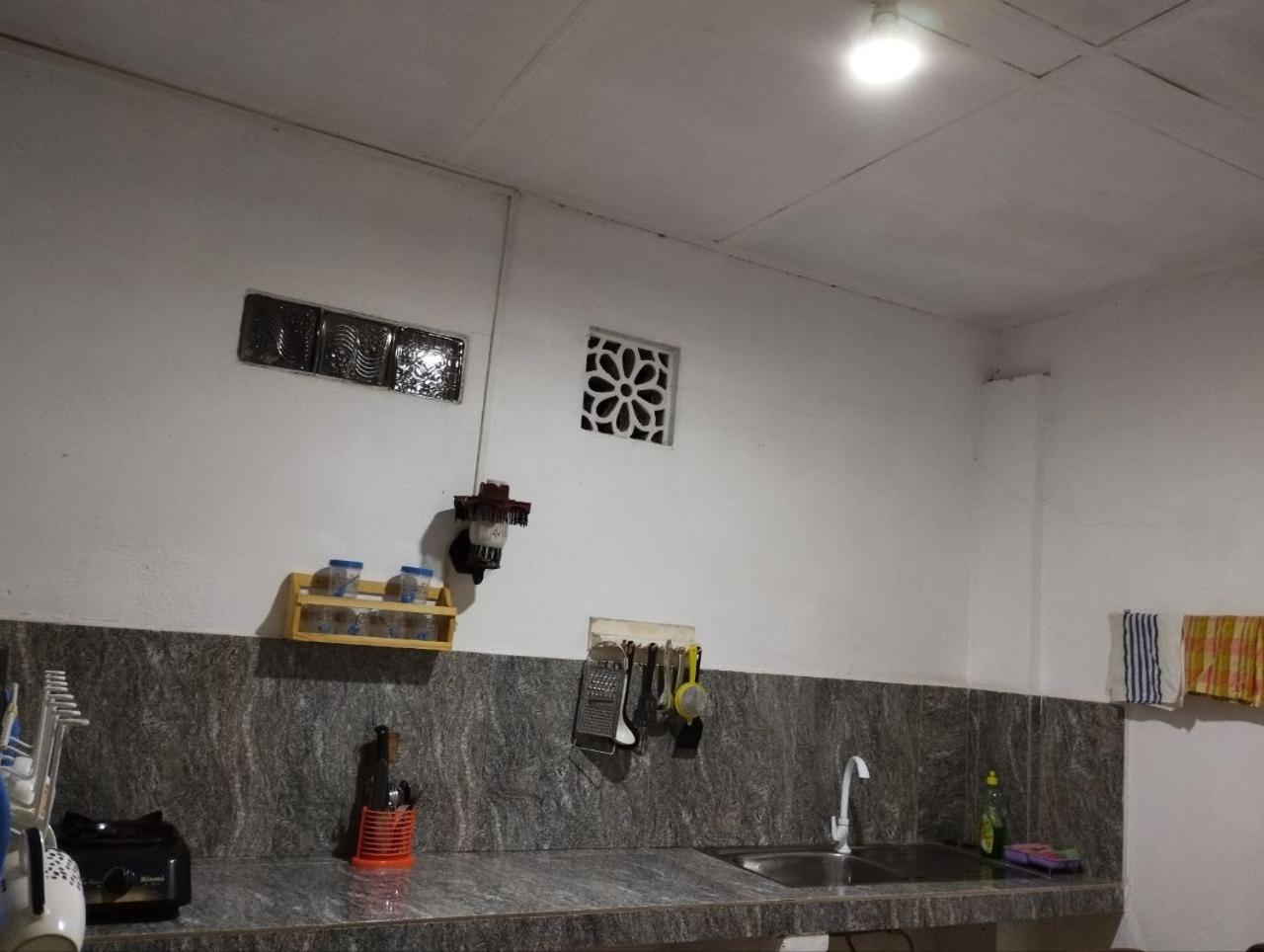 Hikkaduwa Home