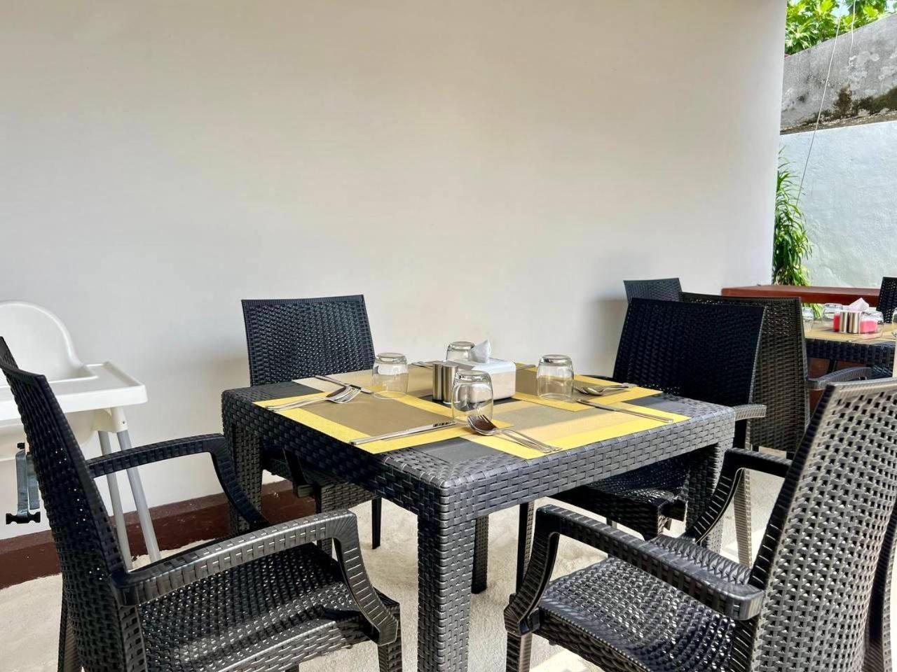 Bougan Villea Retreat