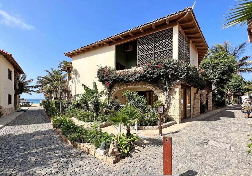 Beautiful loft in Porto Antigo 1
