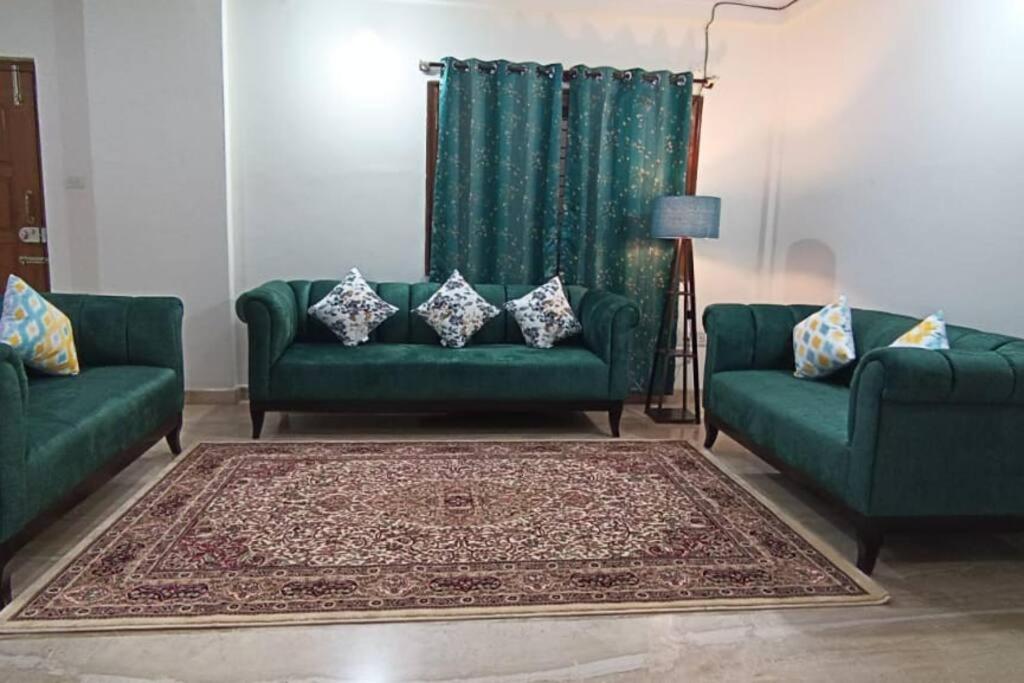 4BHK Luxury Apartment at VV Mohalla/Mysore by Revkeys view 5