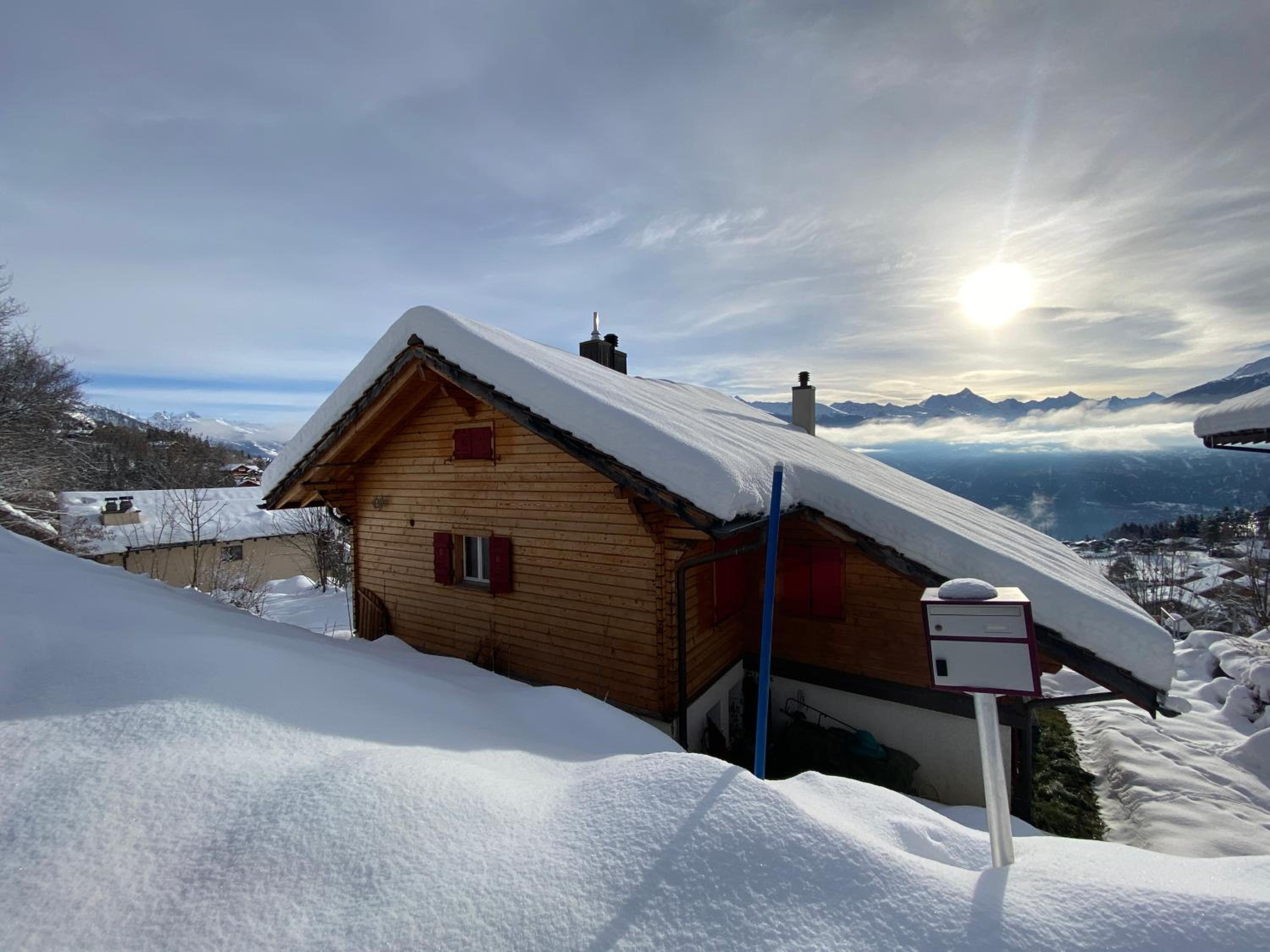 Cœur du Valais, à 4 mn du centre de Crans-Montana view 5