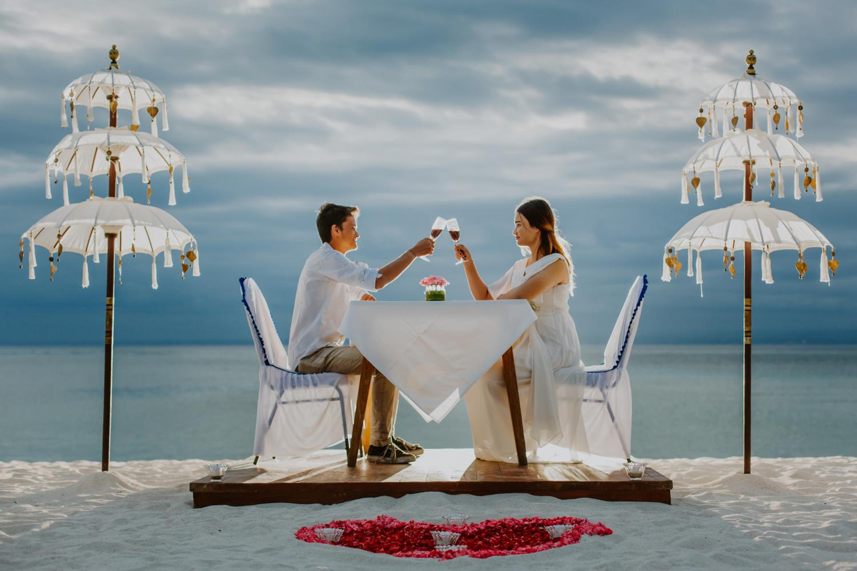 d'Nusa Beach Club and Resort