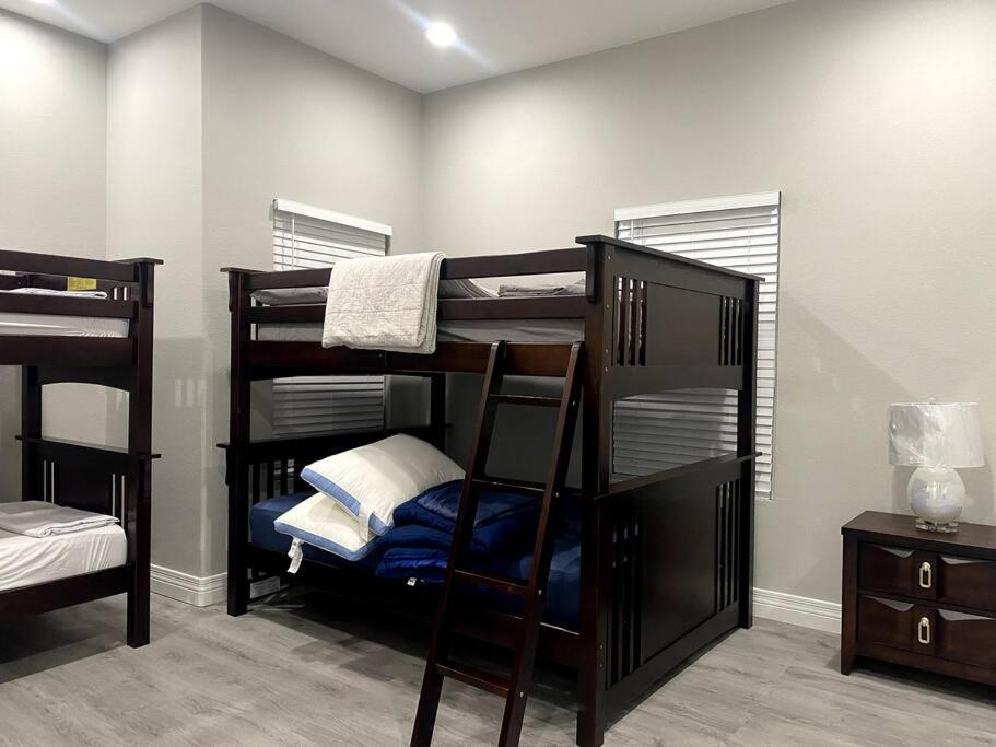 Just Built! Brand New! Insta-Worth Private! Luxurious Home! view 5