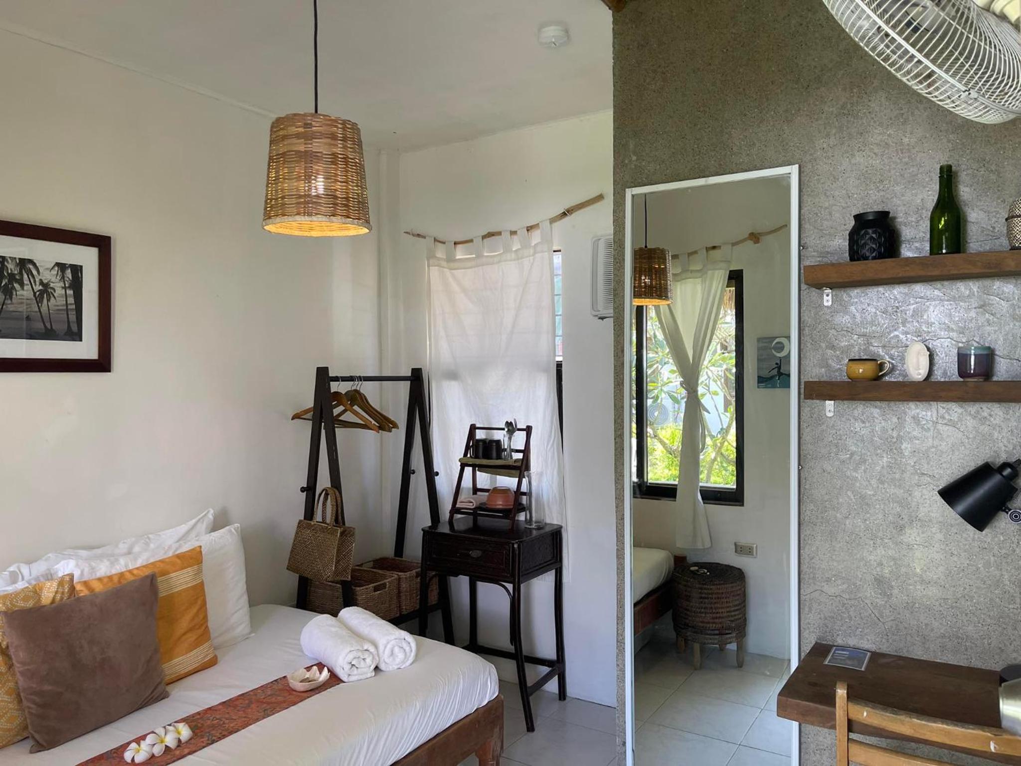 Canvas Inn