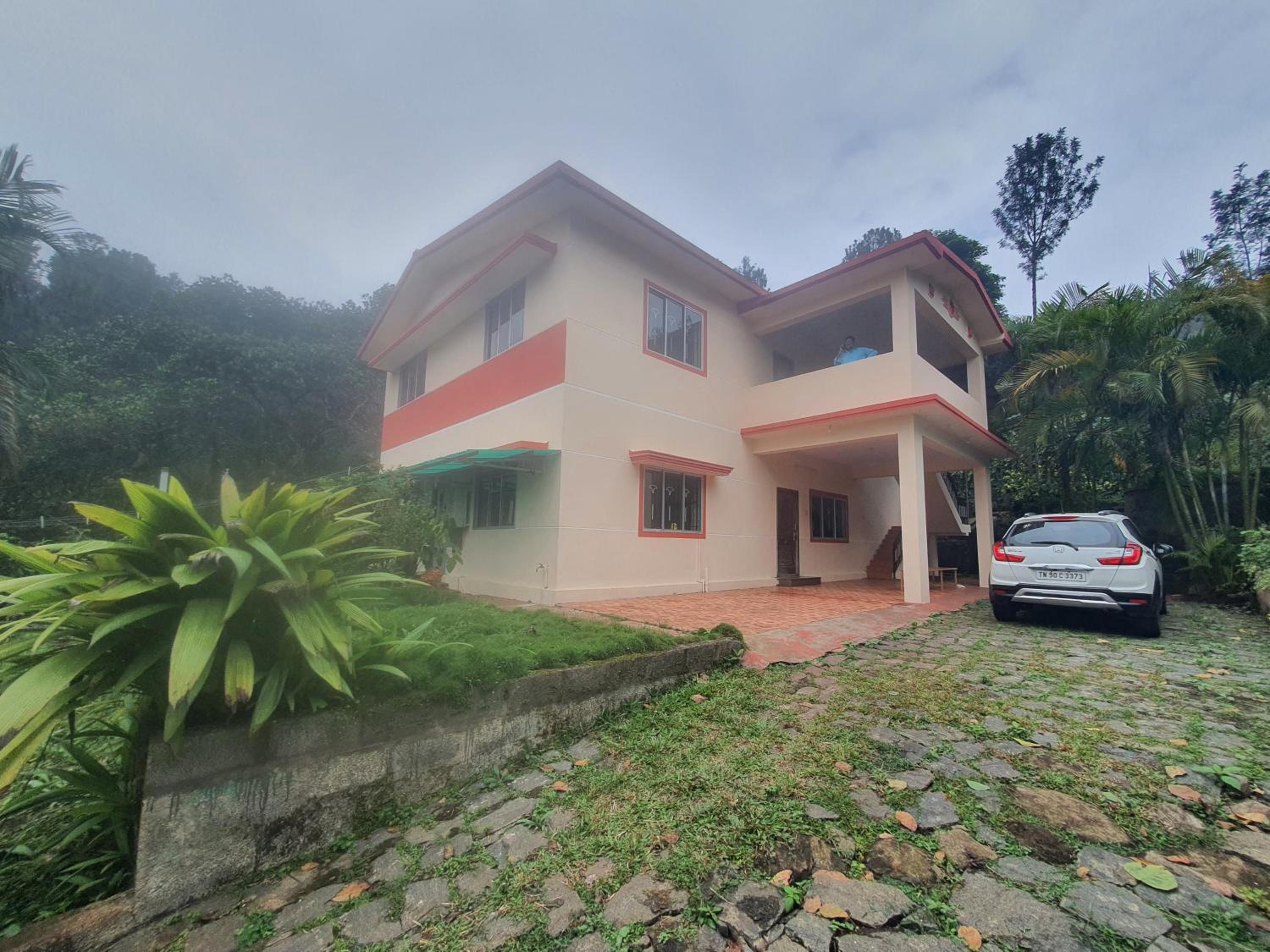 Yercaud Home Stays - 5 bhk view 2