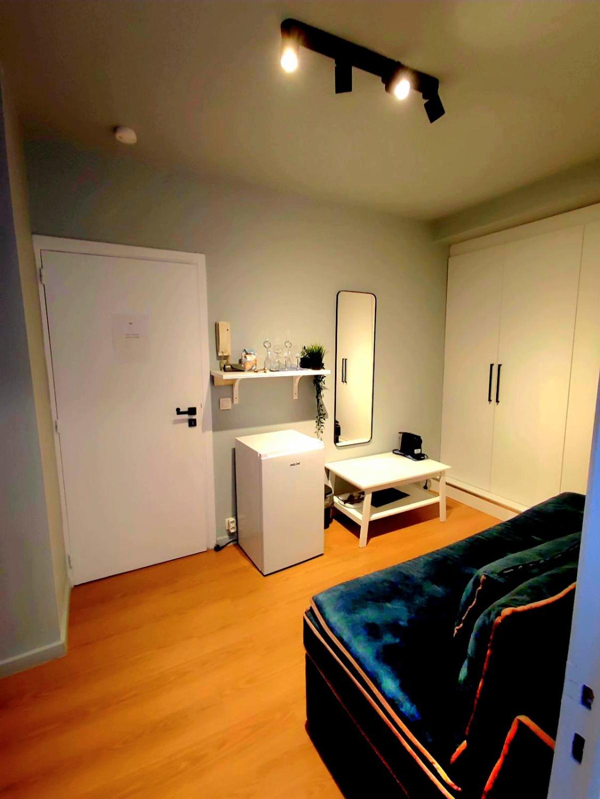 QUARTIER LOUISE STUDIOS