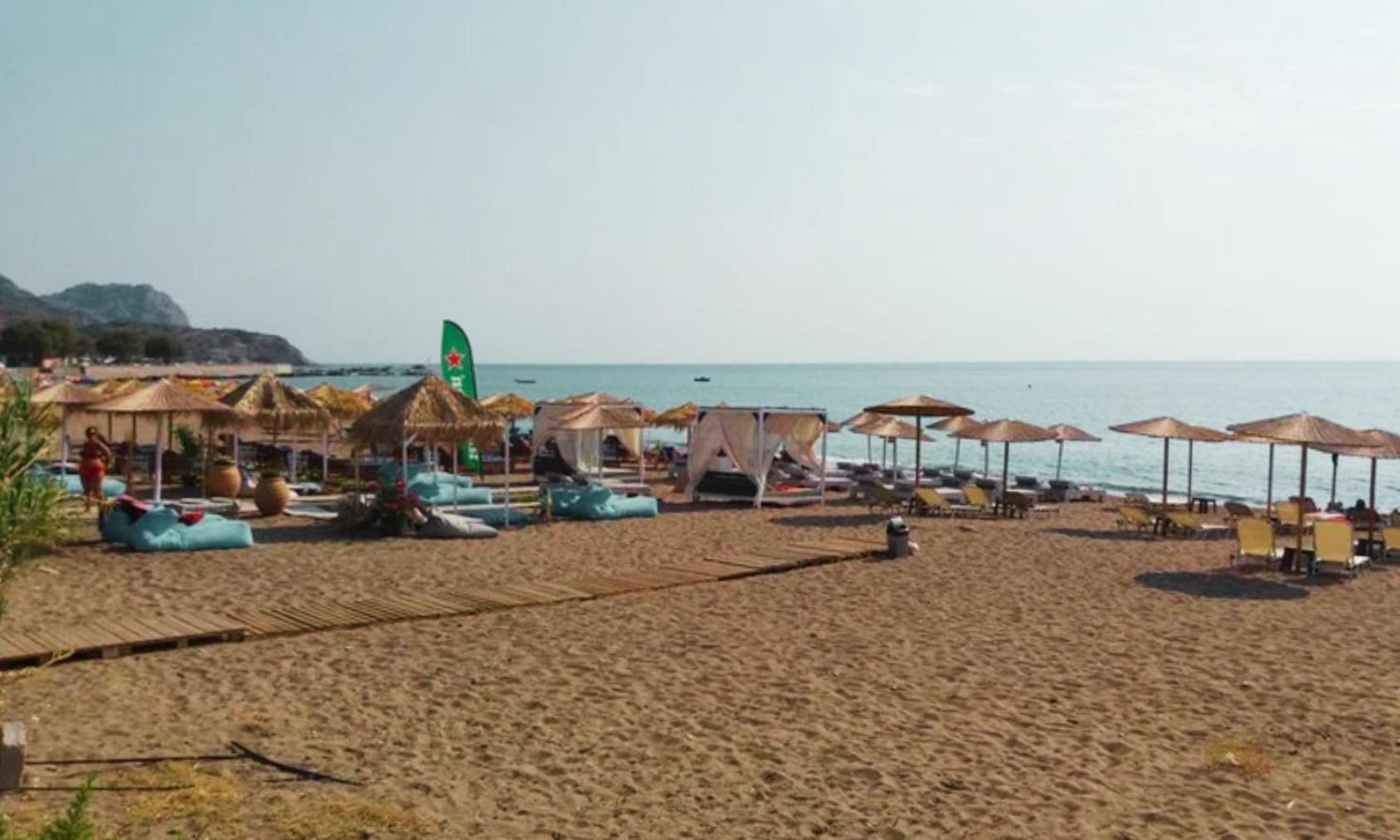 Photo 33