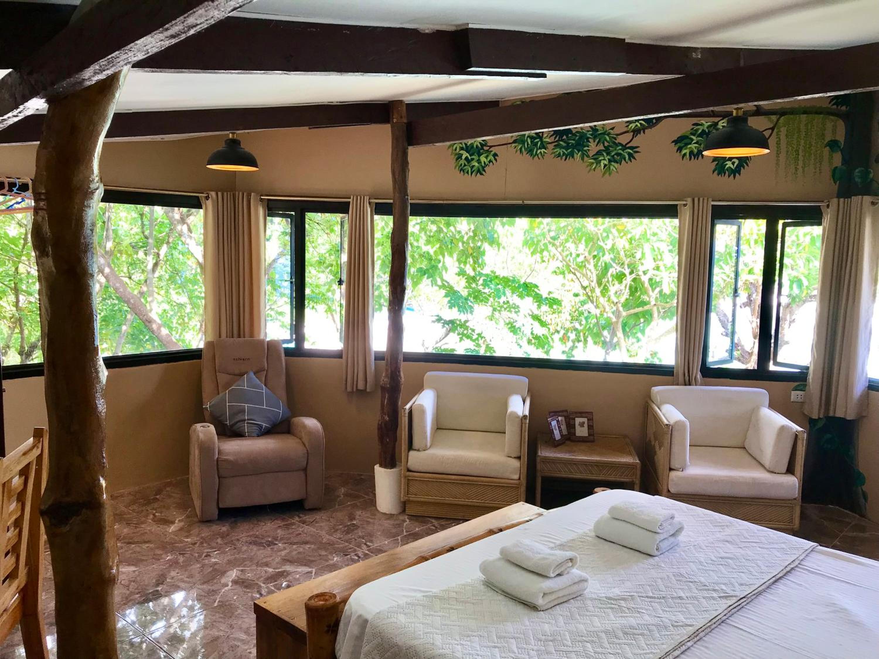 Camotes Cay Hideaway