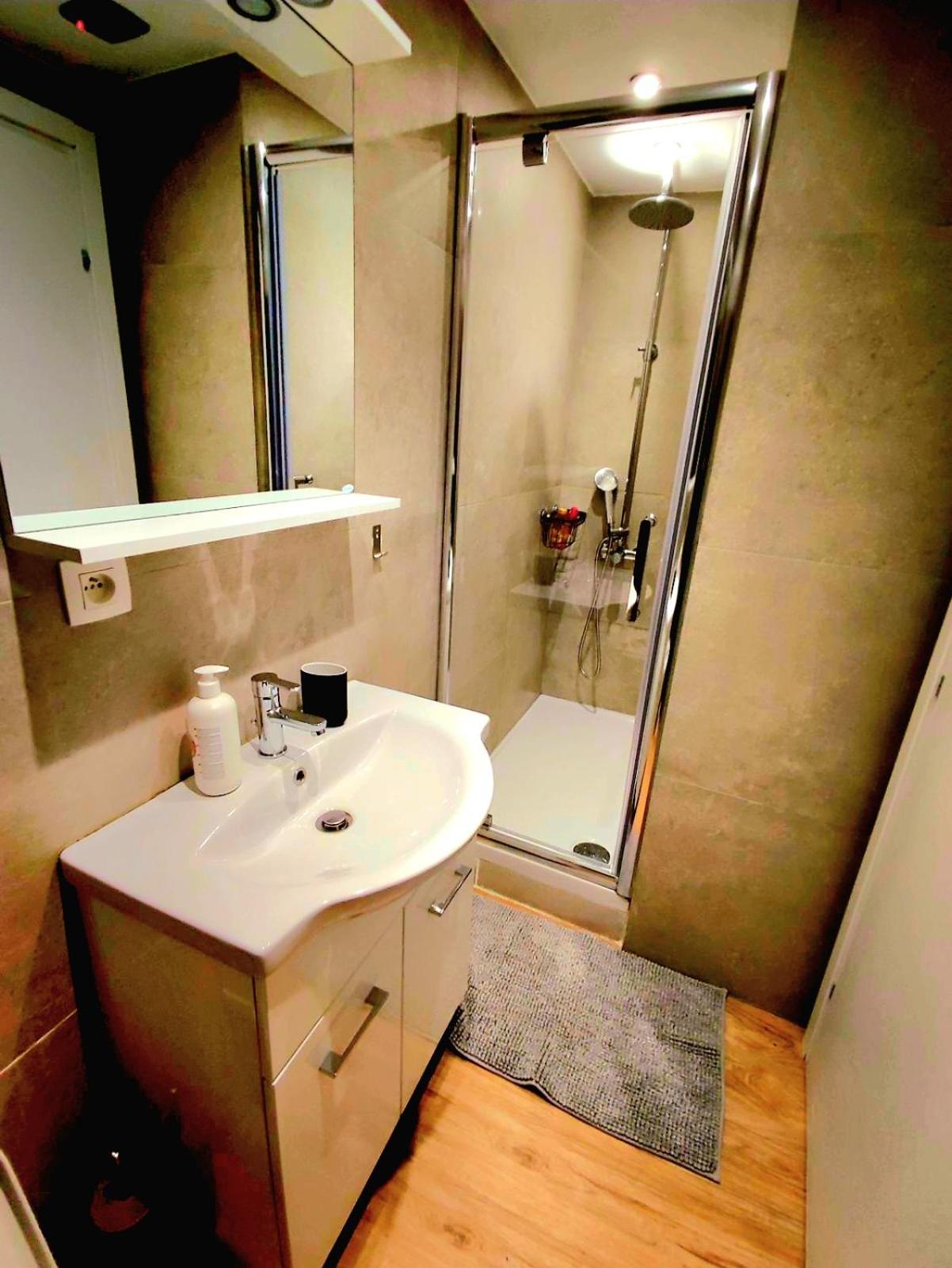 QUARTIER LOUISE STUDIOS