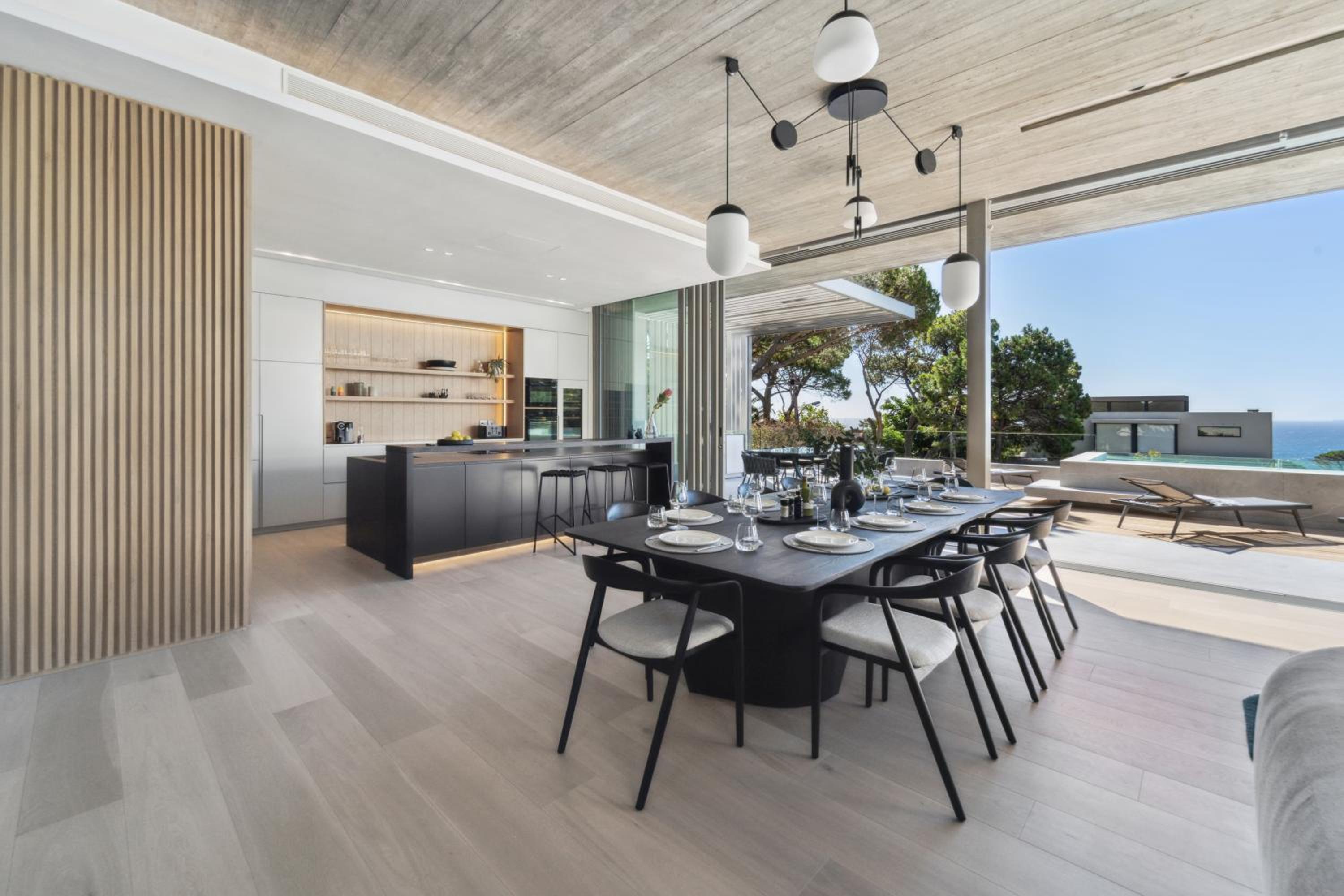 Brand New Dream Villa with Ocean View, Sauna & Gym