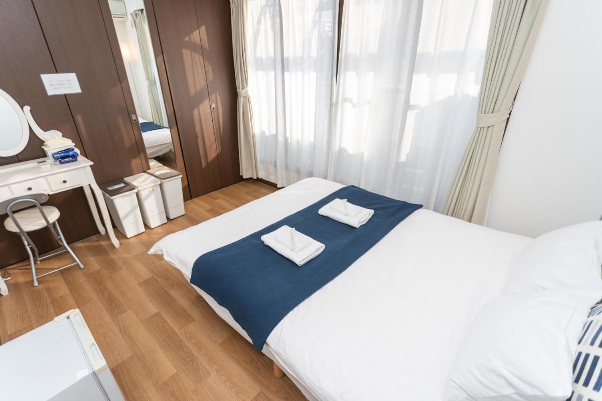 Guest House OneWorld Toji view 3