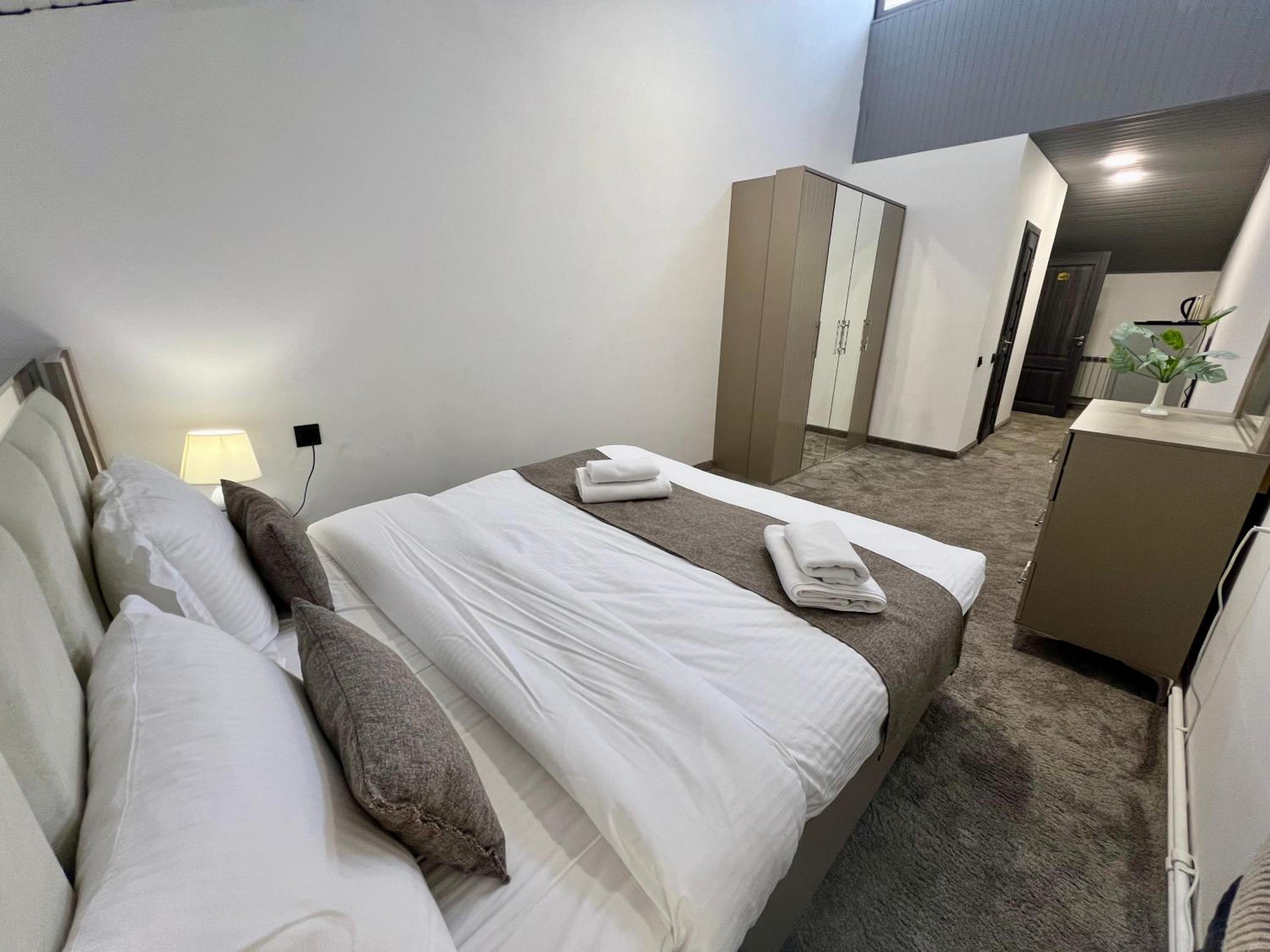 MANSION HOTEL YEREVAN