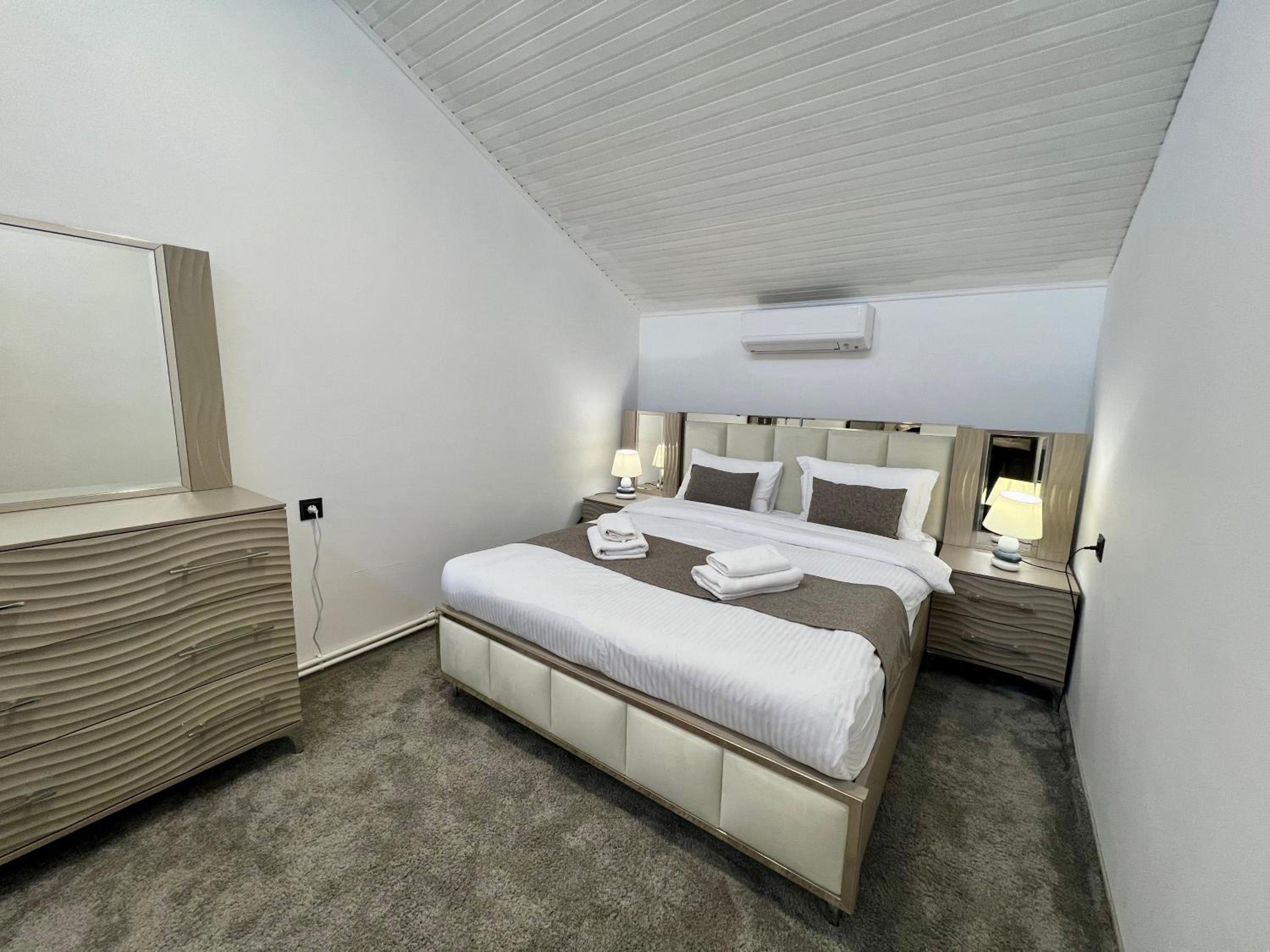 MANSION HOTEL YEREVAN