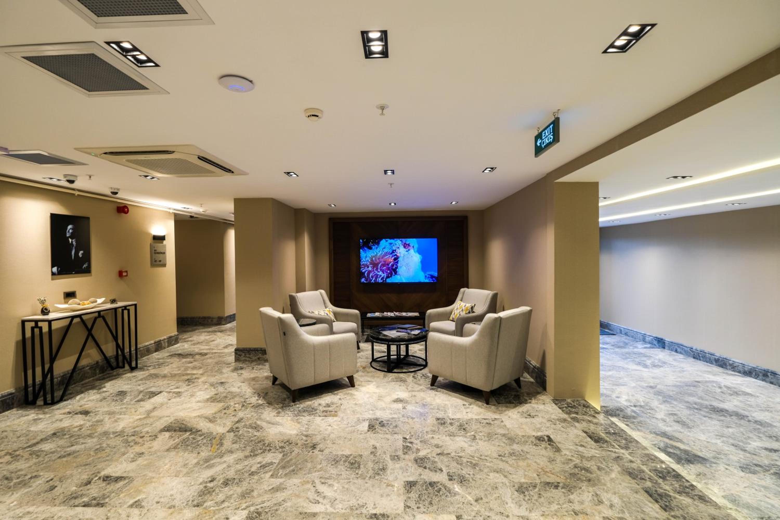 B'İSTANBUL OTEL - Image 54