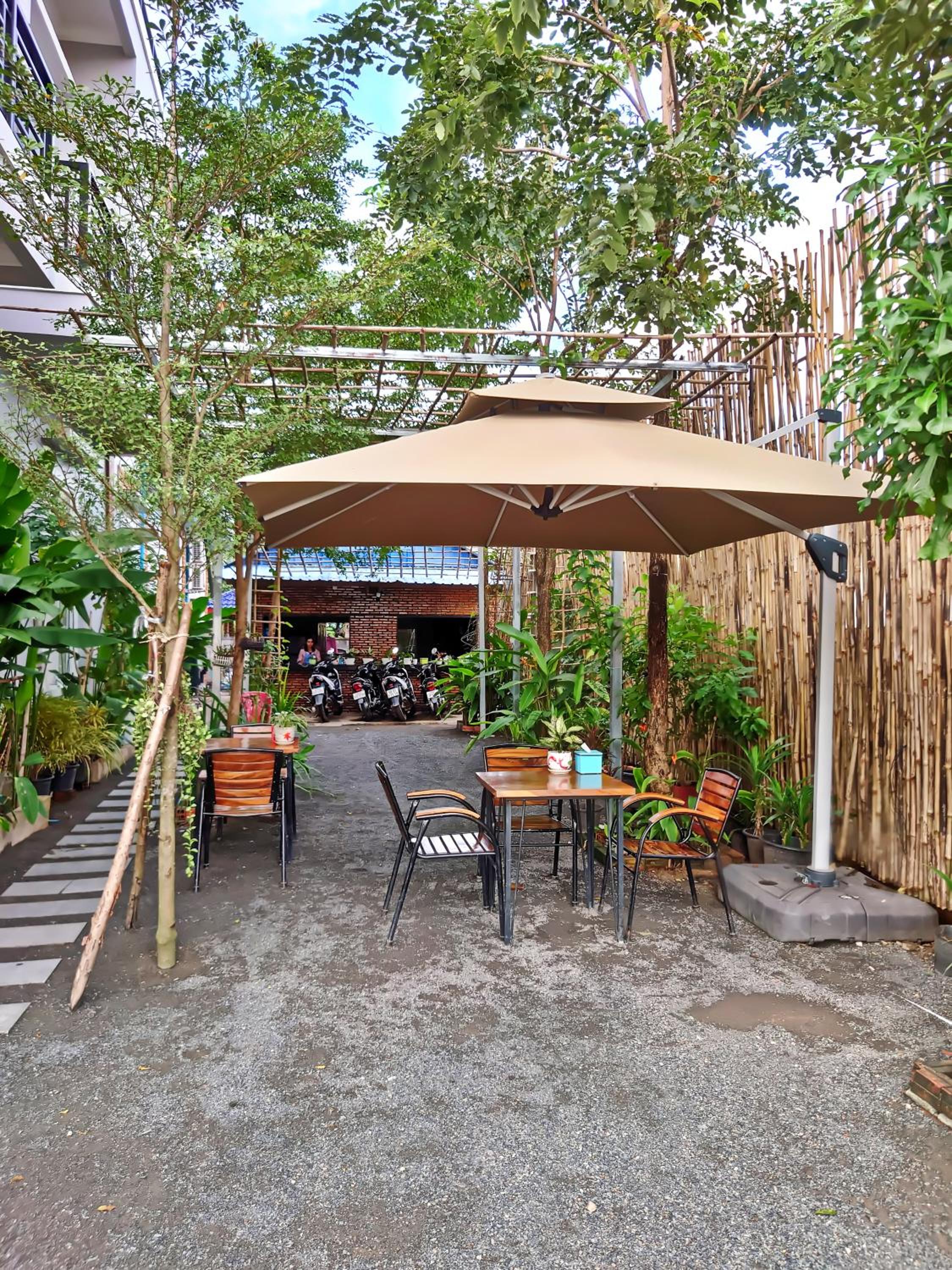 Kampot Coco Guest House view 3