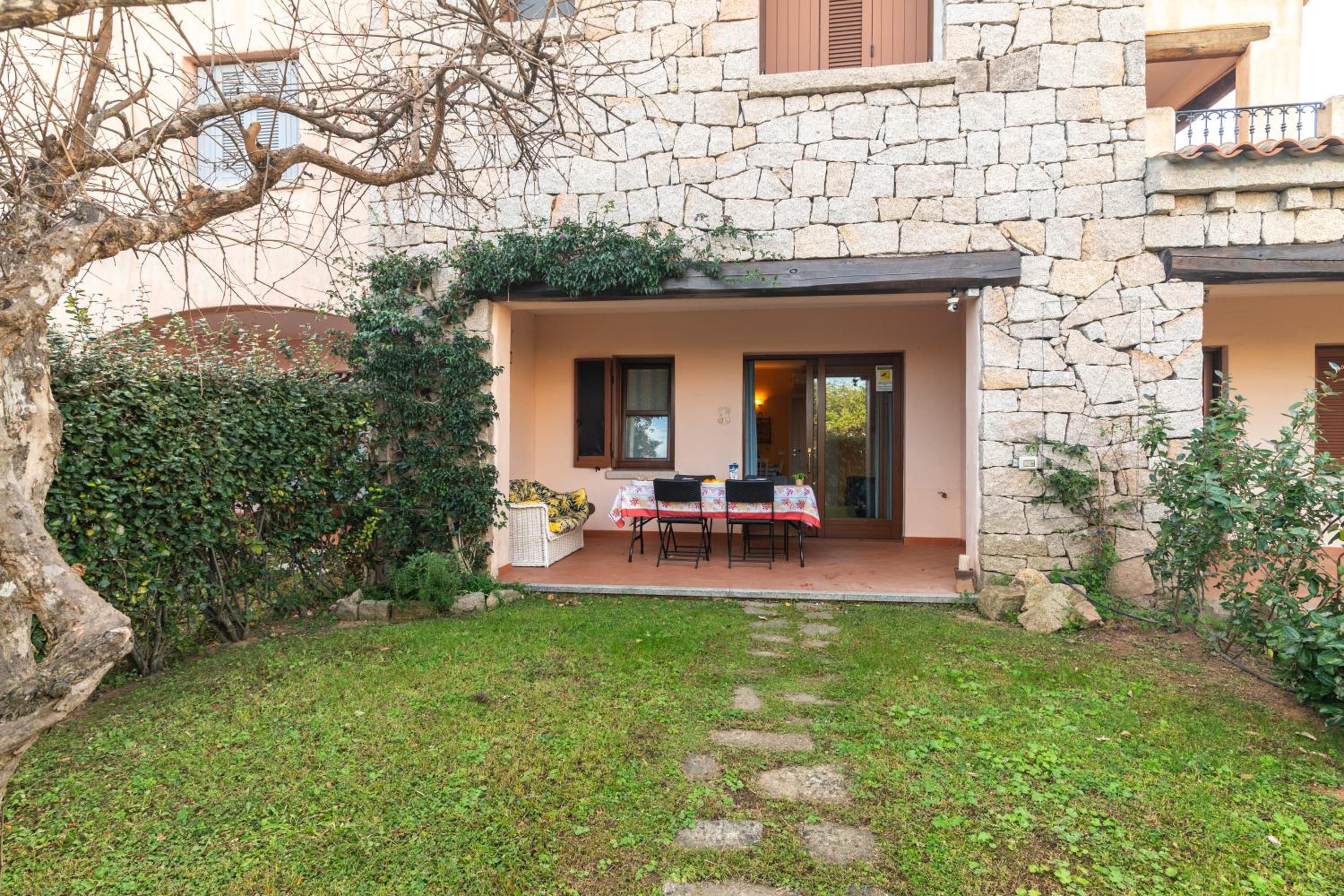 Il Borgo Vip D2 700 Mt From The Beach - Happy Rentals view 4