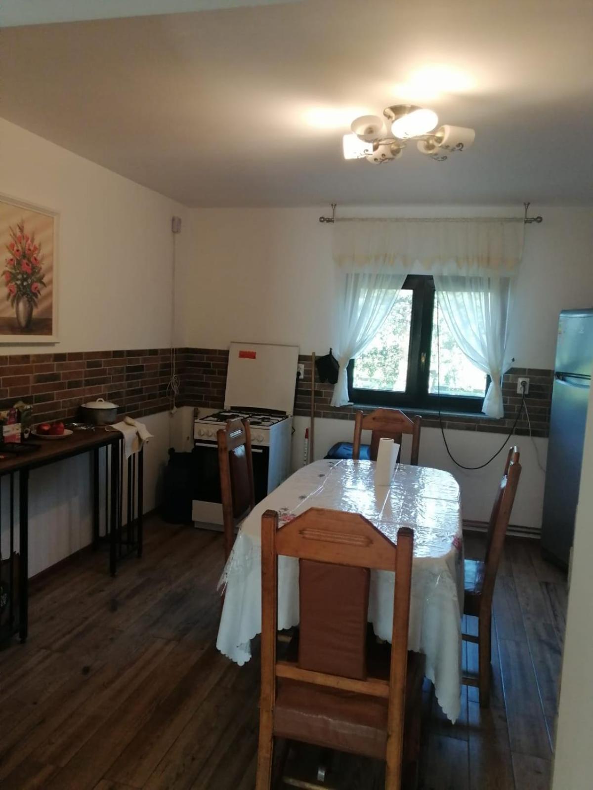 Photo 50