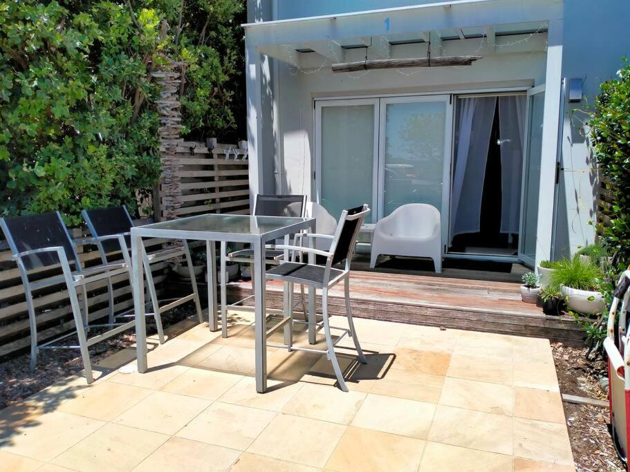Beachfront Tiny Townhouse Kurnell