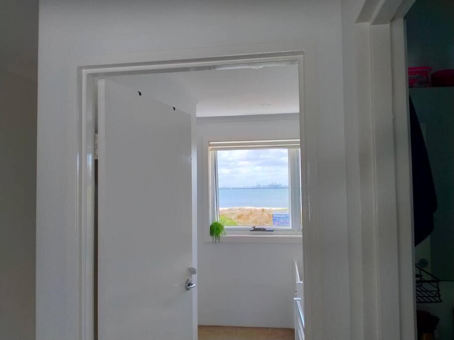 Beachfront Tiny Townhouse Kurnell