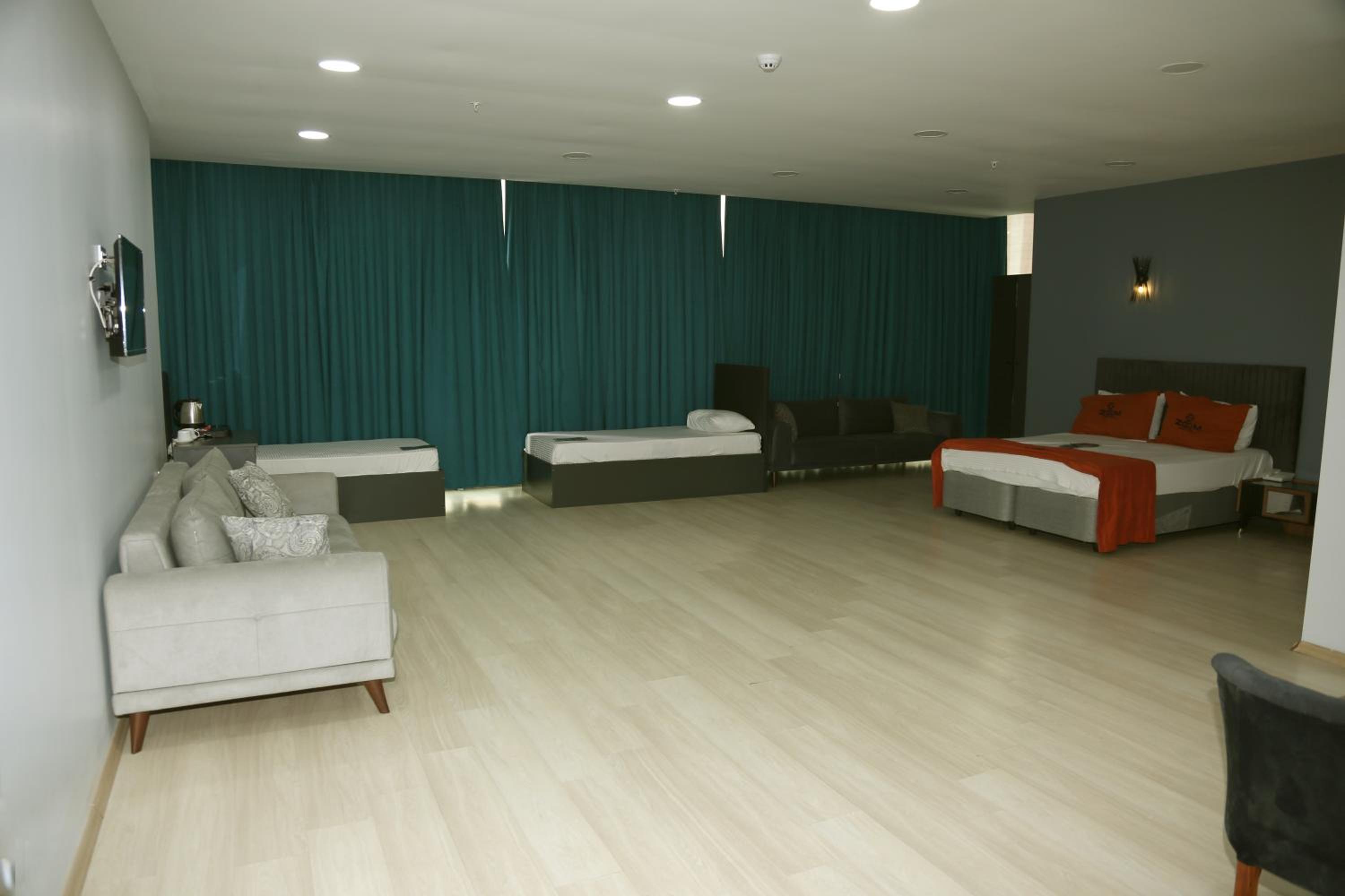 ZOOM OTEL - Image 75