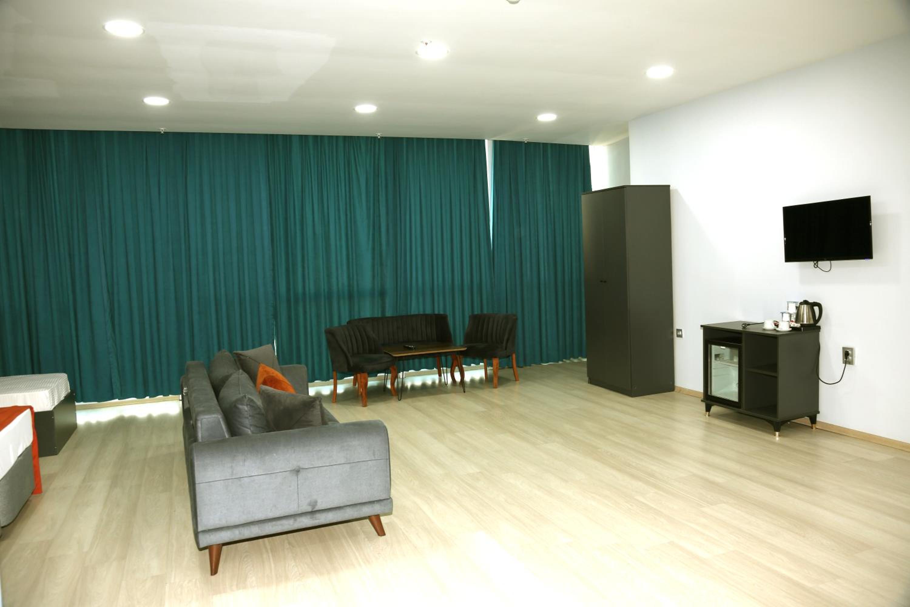 ZOOM OTEL - Image 82