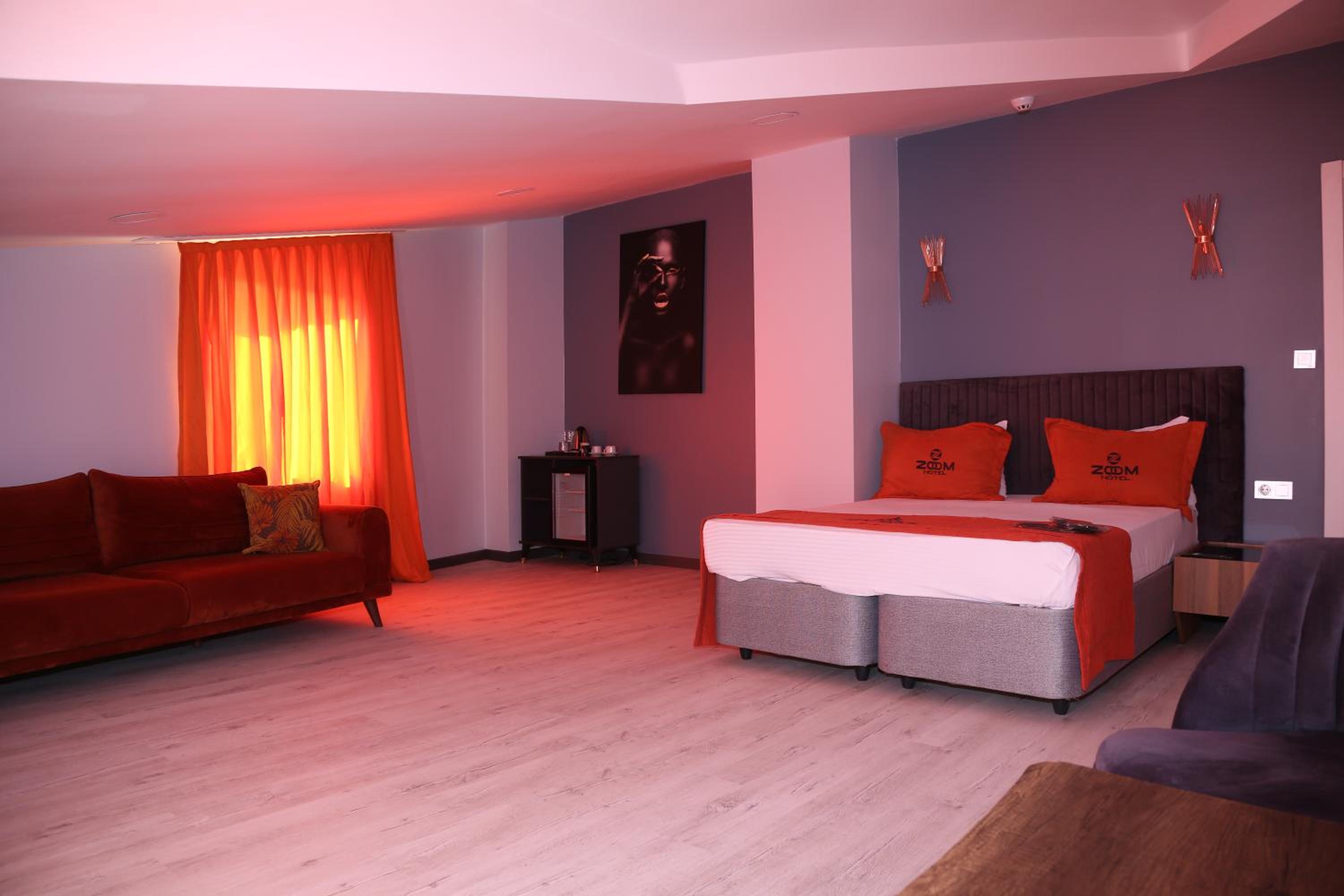 ZOOM OTEL - Image 83