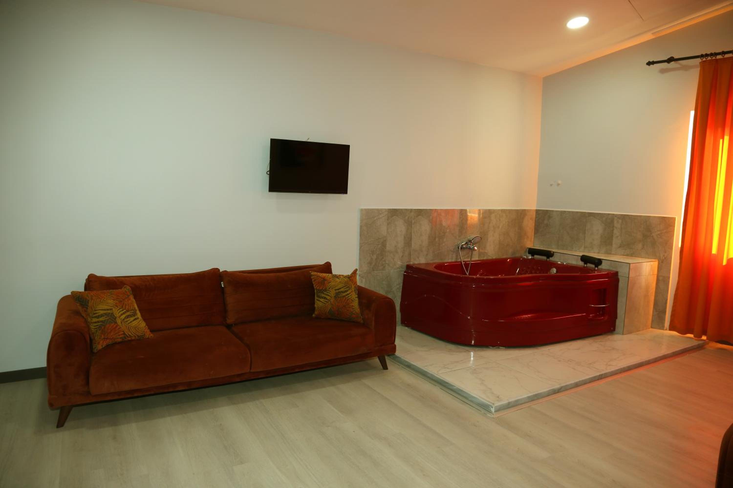 ZOOM OTEL - Image 89