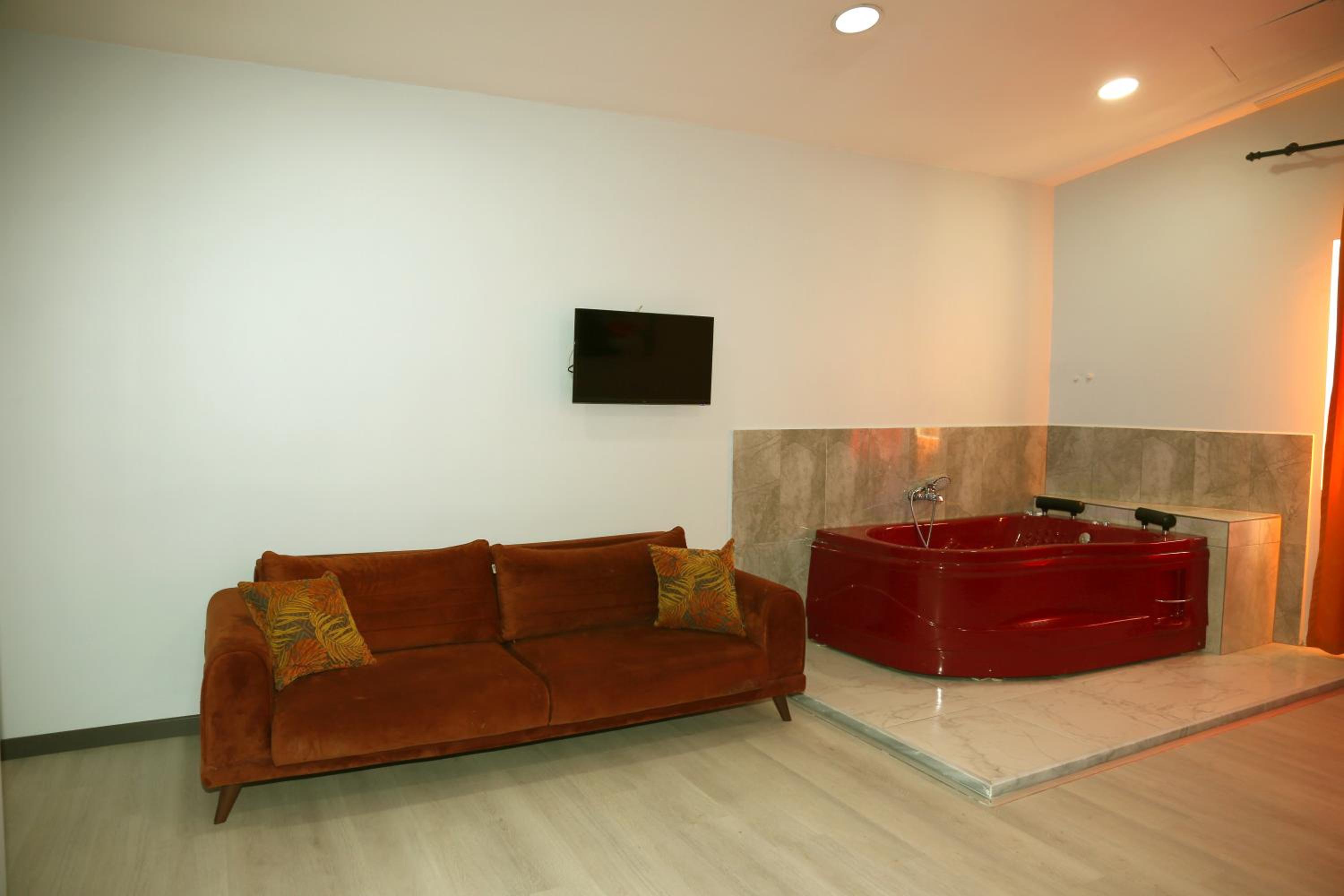 ZOOM OTEL - Image 87