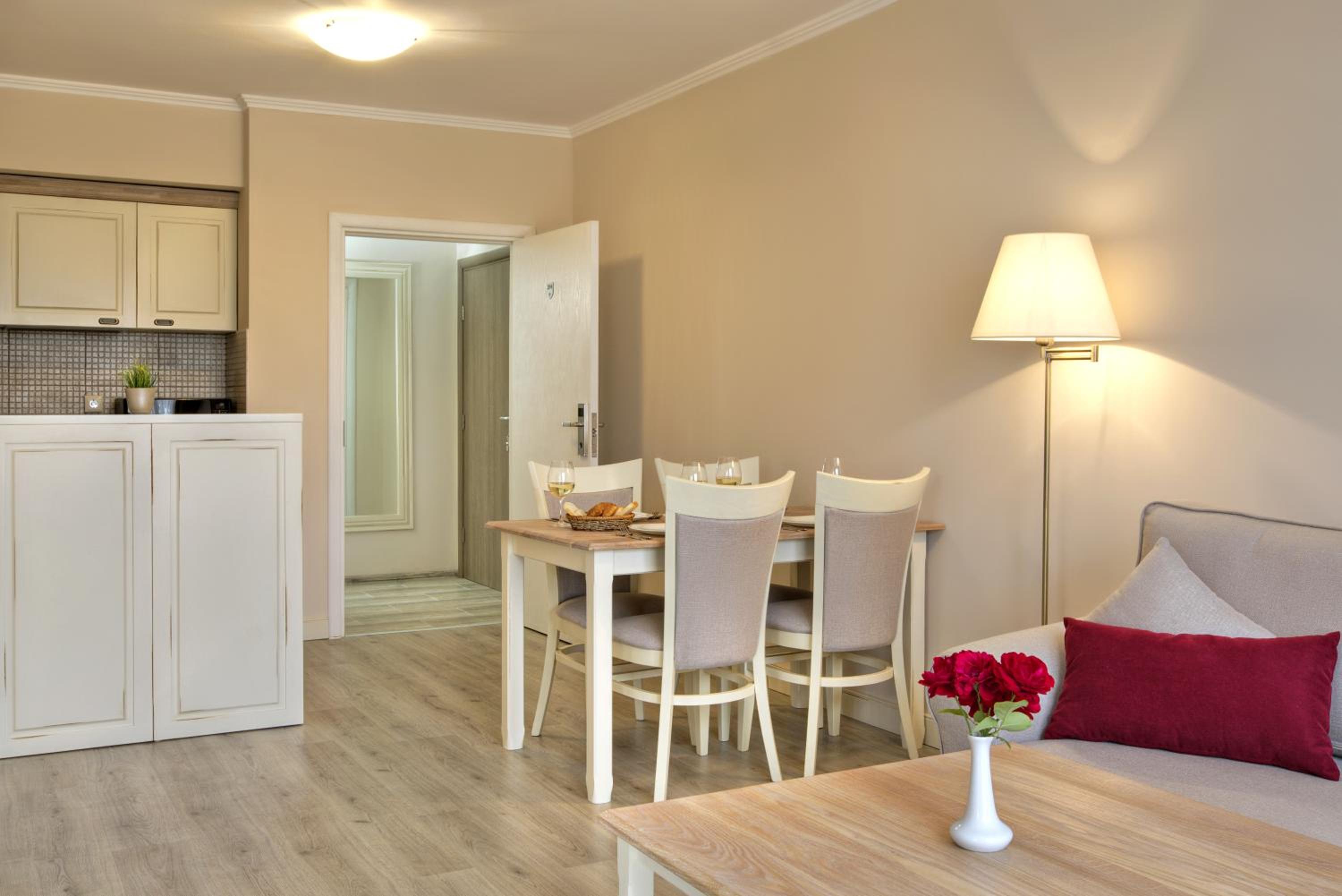 Private Apartments in White Rock Castle