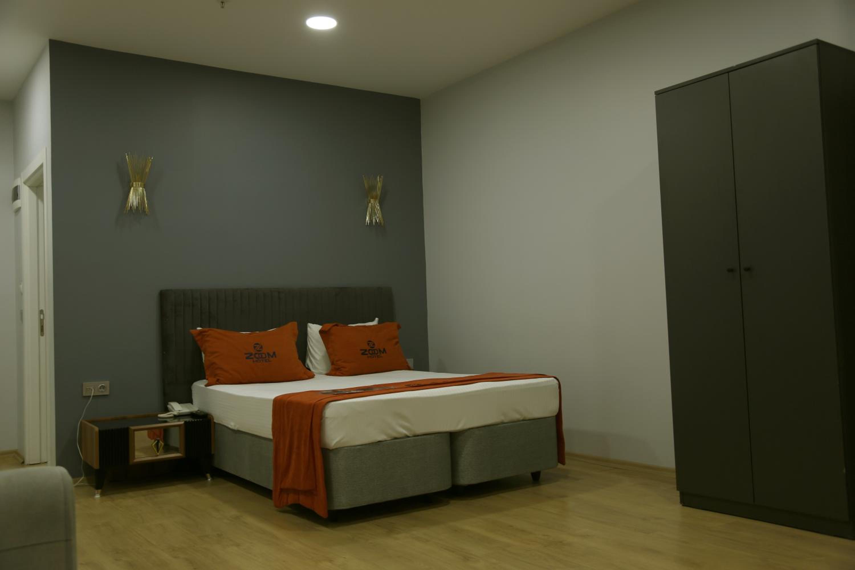 ZOOM OTEL - Image 93