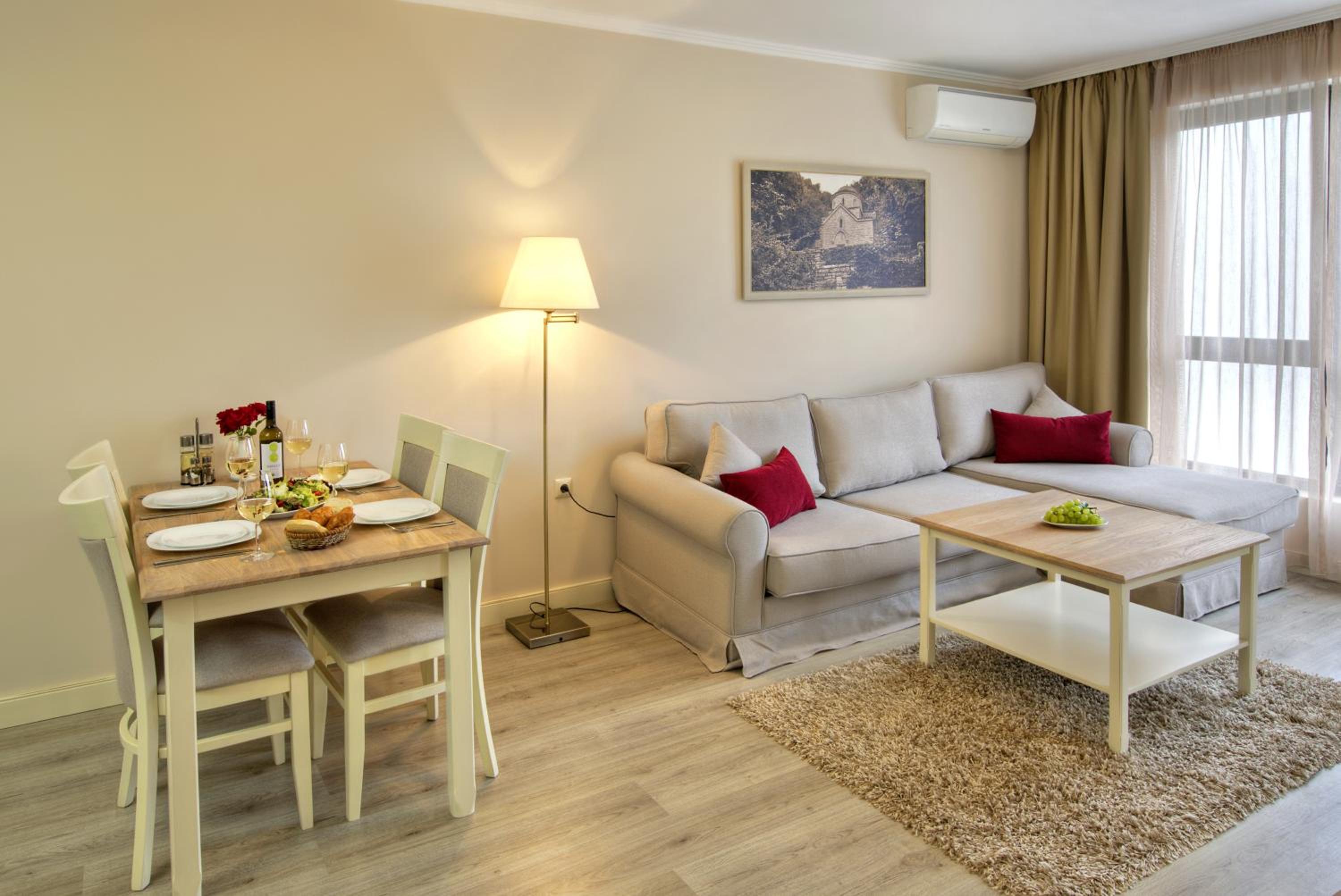 Private Apartments in White Rock Castle
