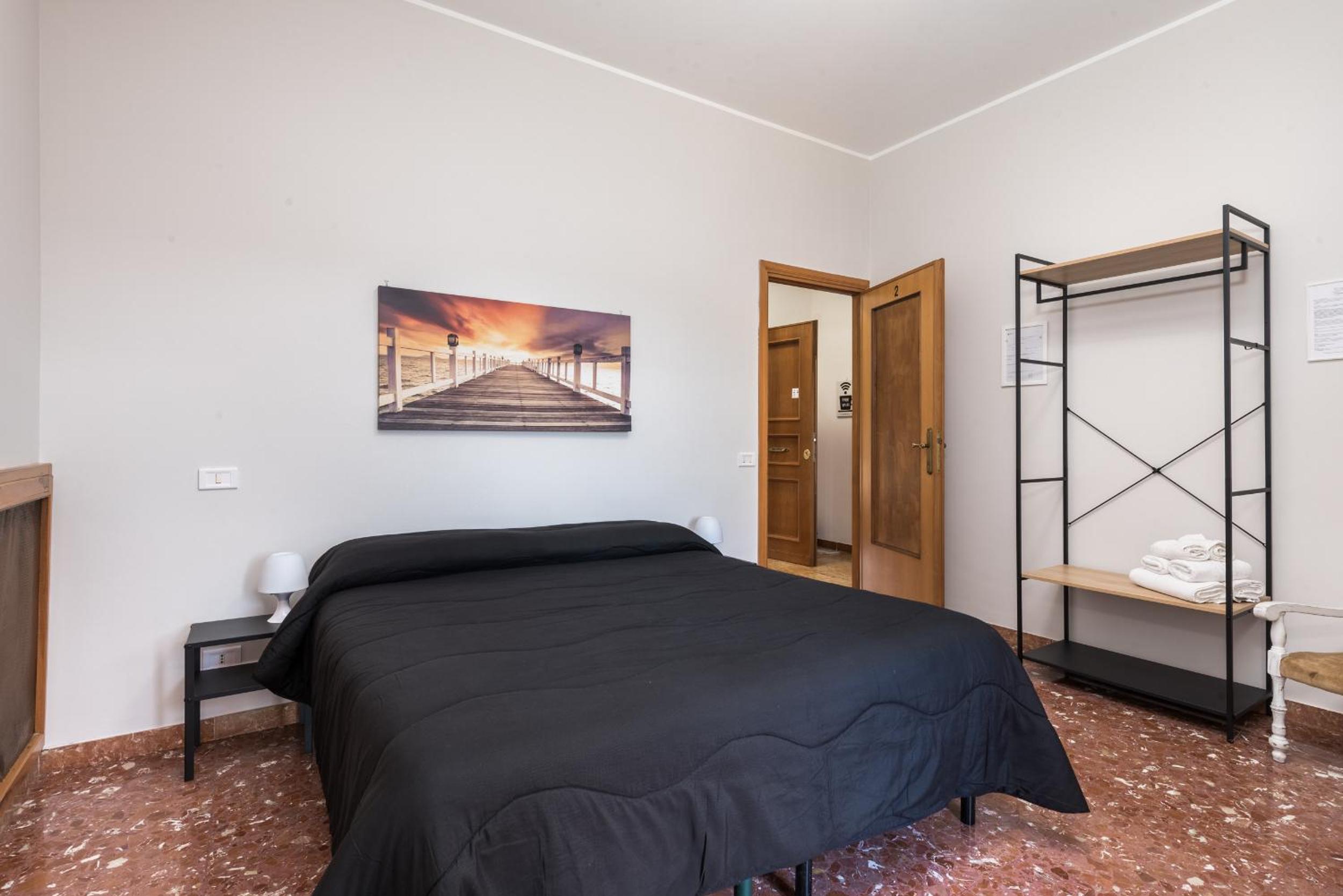 Travelershome Ciampino&Morena GuestHouse