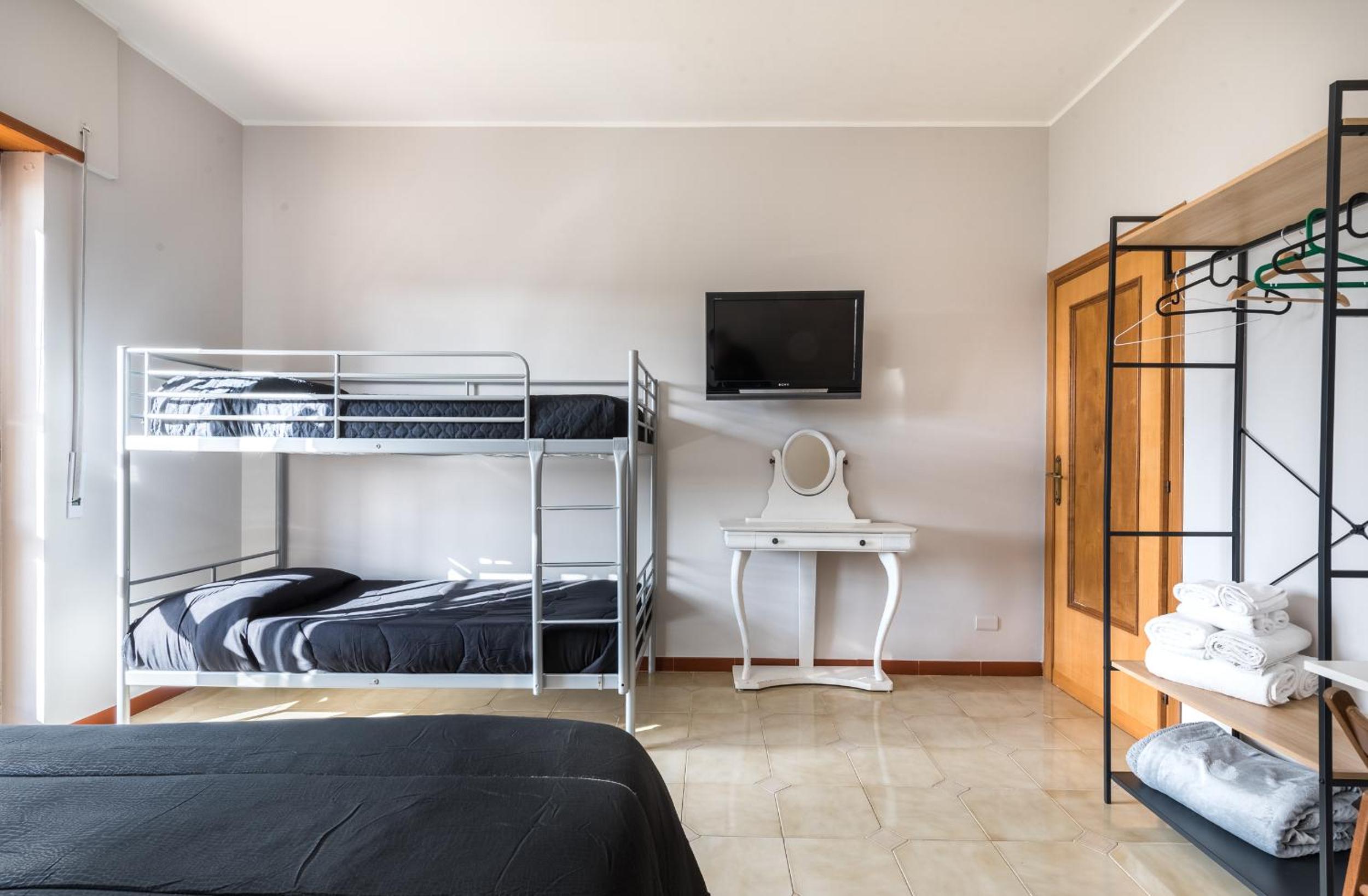 Travelershome Ciampino&Morena GuestHouse