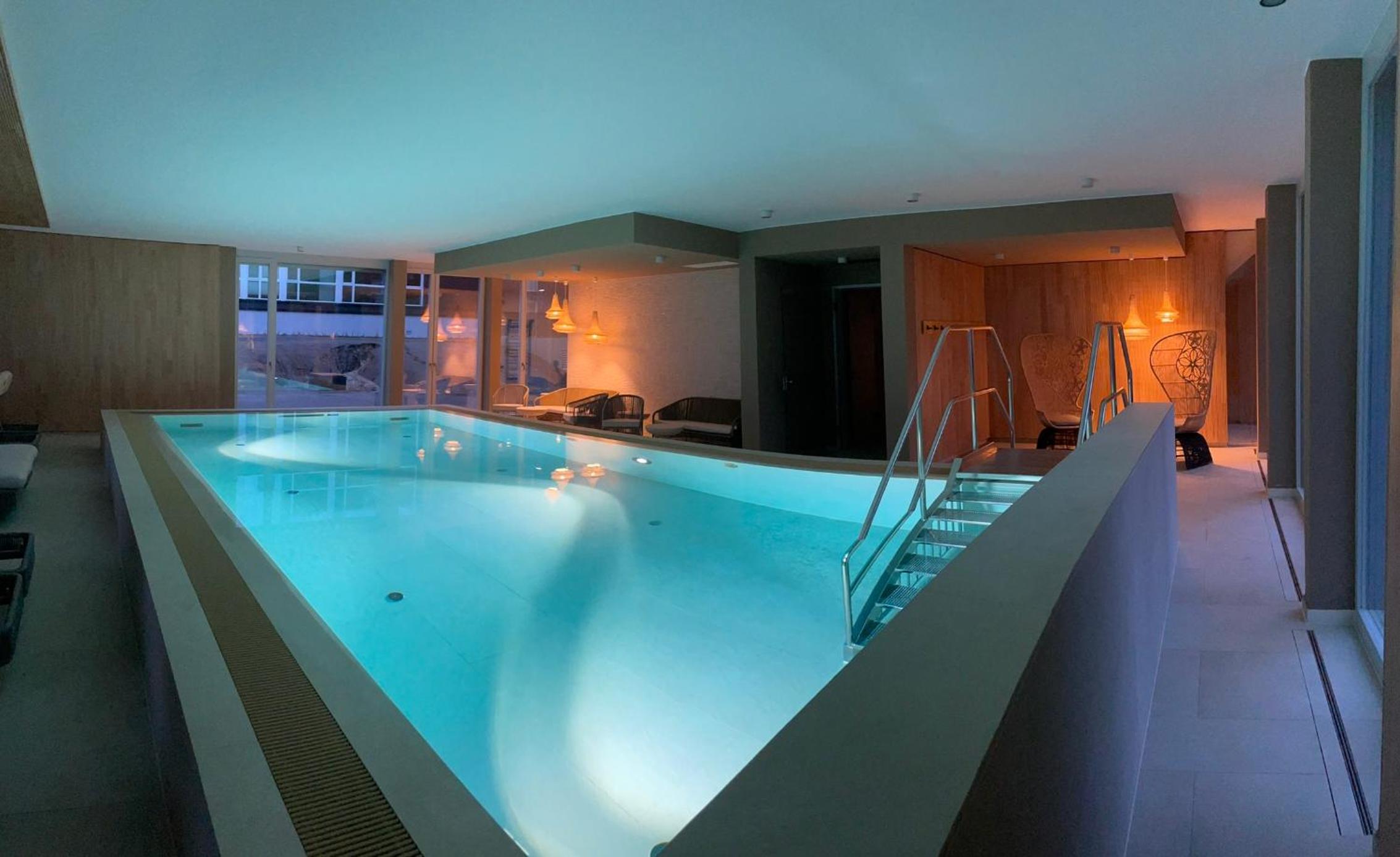 My Marina Apartment mit Pool und Sauna am See