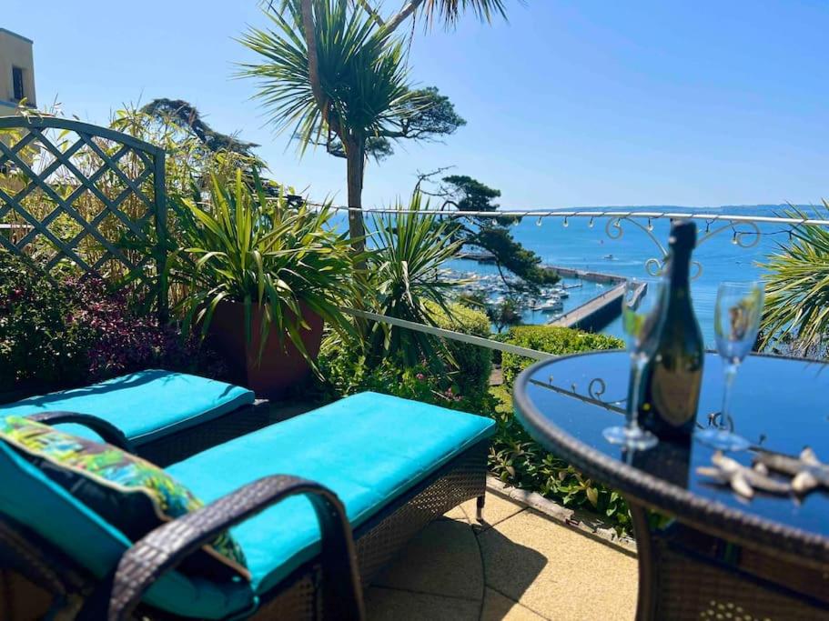 Luxury Riviera View Waterside Apartment