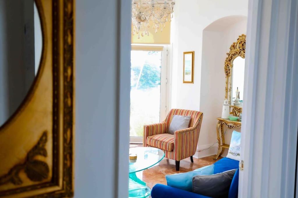 Luxury Riviera View Waterside Apartment