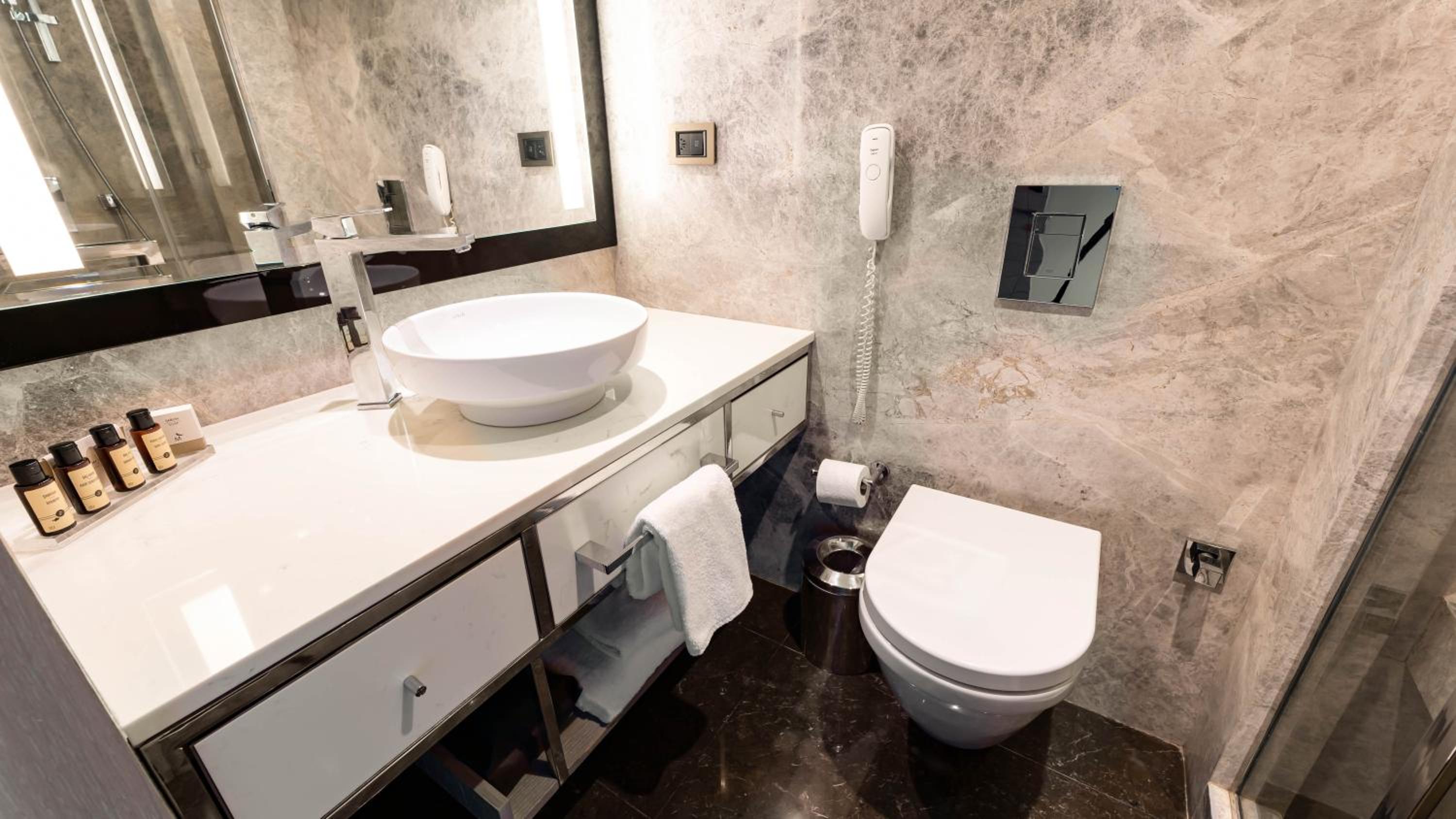 The Marmara Taksim - Image 81