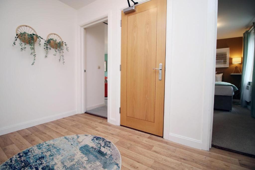 Observatory 2 bedroom apartment overlooking Beach view 5