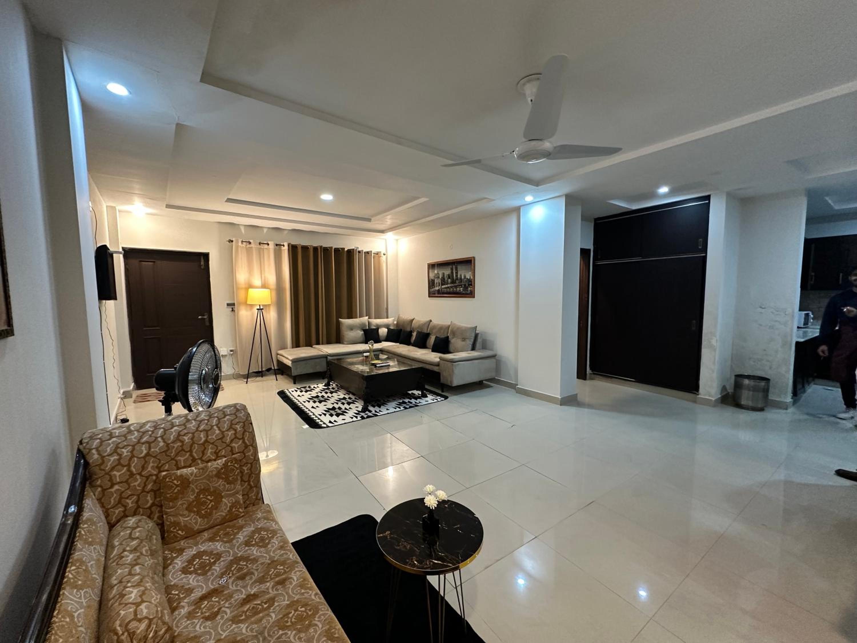 Whispering Willows Suite view 5