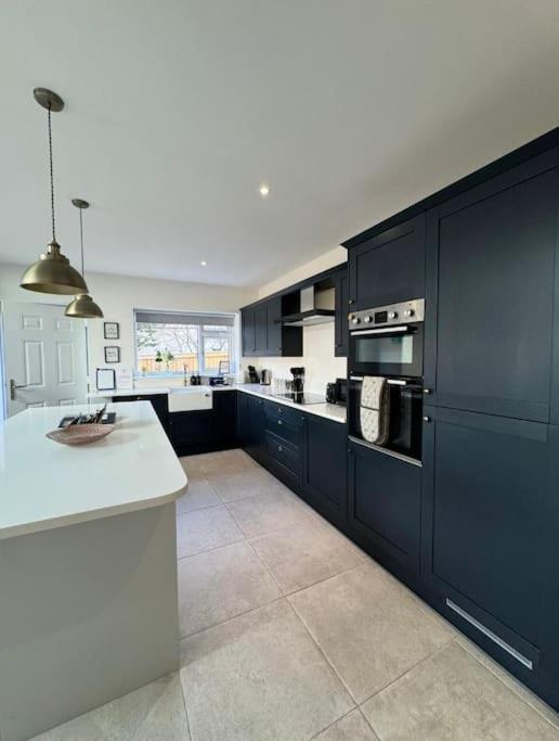 Stylish apartment near the centre of Harrogate view 3
